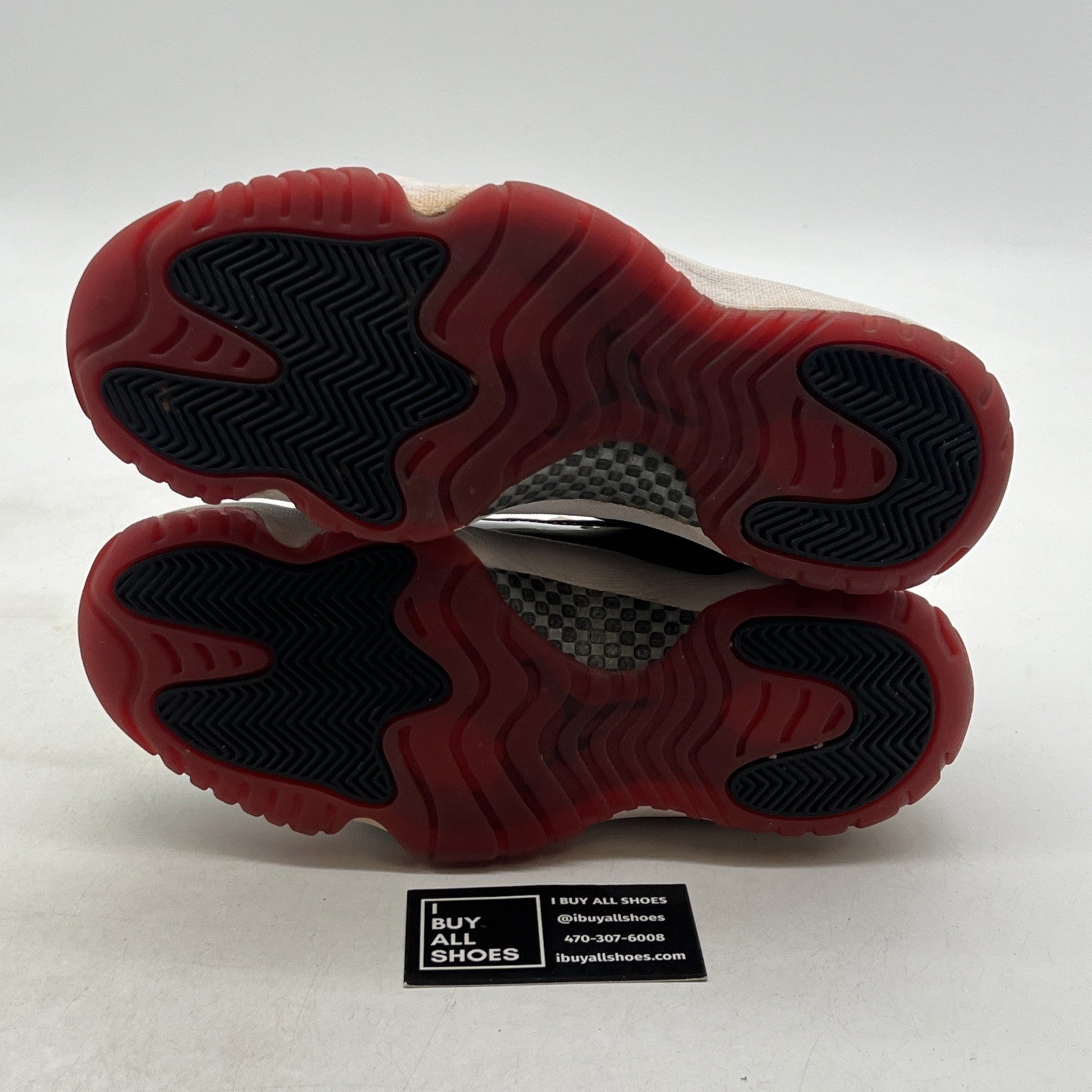 Size 8.5 - Air Jordan 11 Retro Low Concord-Bred (AV2187-160)