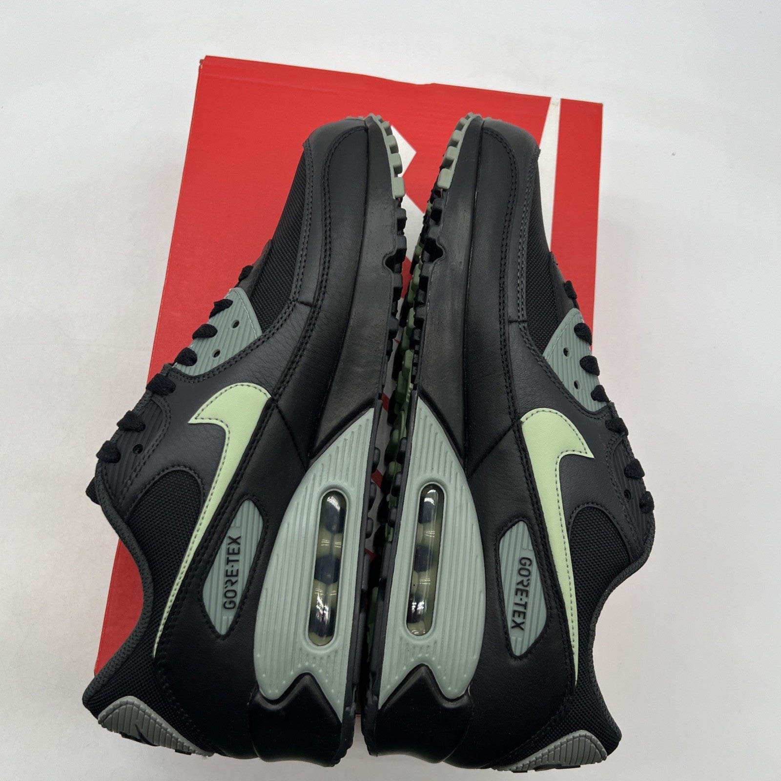 Size 9.5 - Nike Air Max 90 GTX Gore-Tex Black Honeydew Anthracite (FD5810-001)