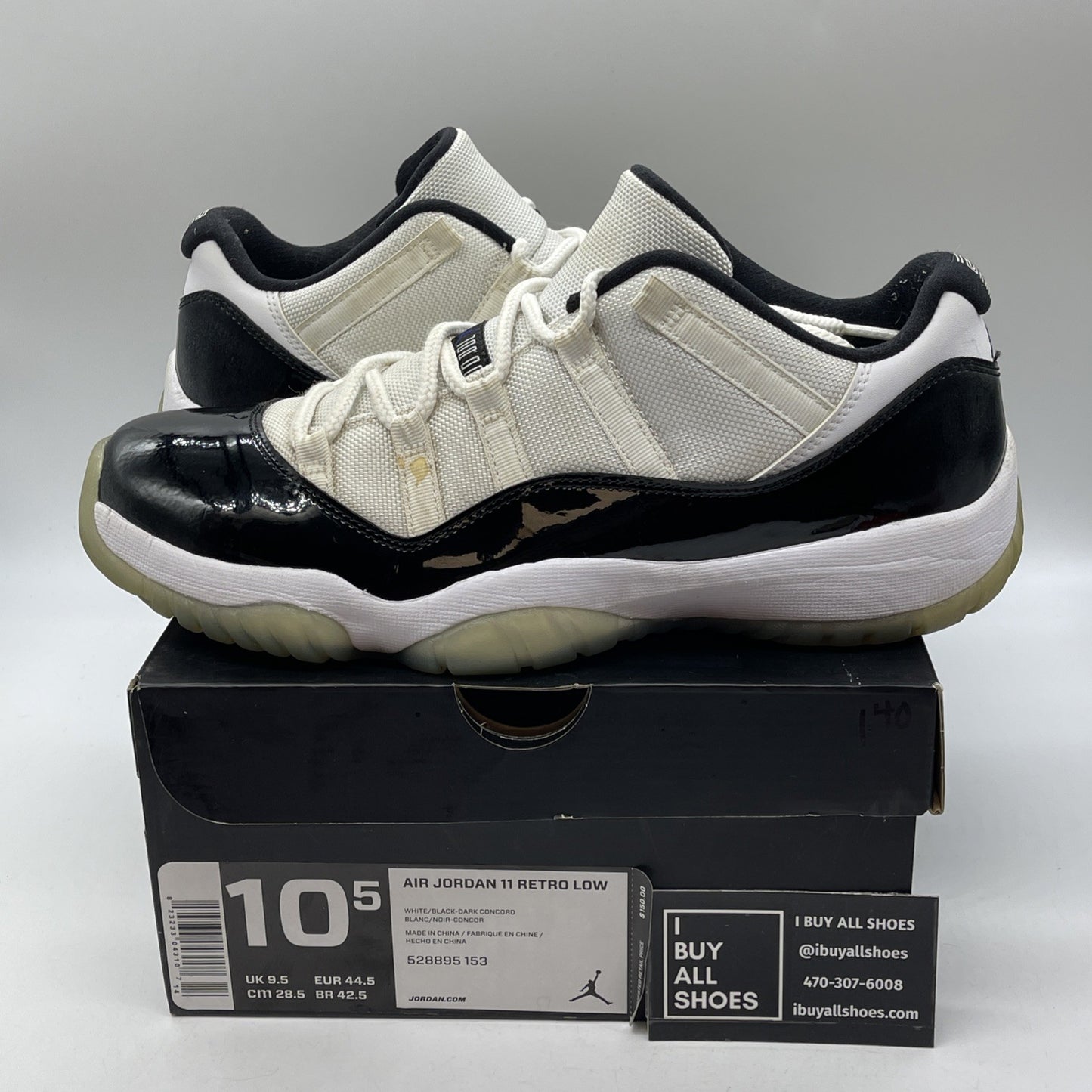 Size 10.5 - Air Jordan 11 Retro Low Concord Black White Leather (528895-153)