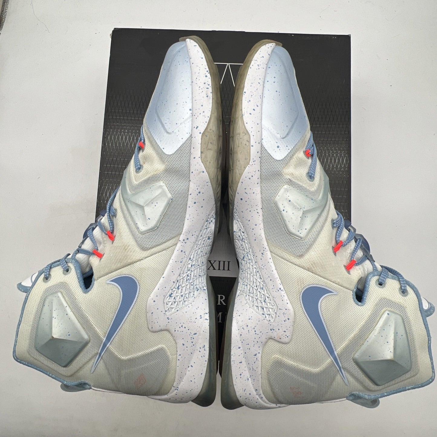 Size 14 - Nike LeBron 13 Christmas (816278-144)