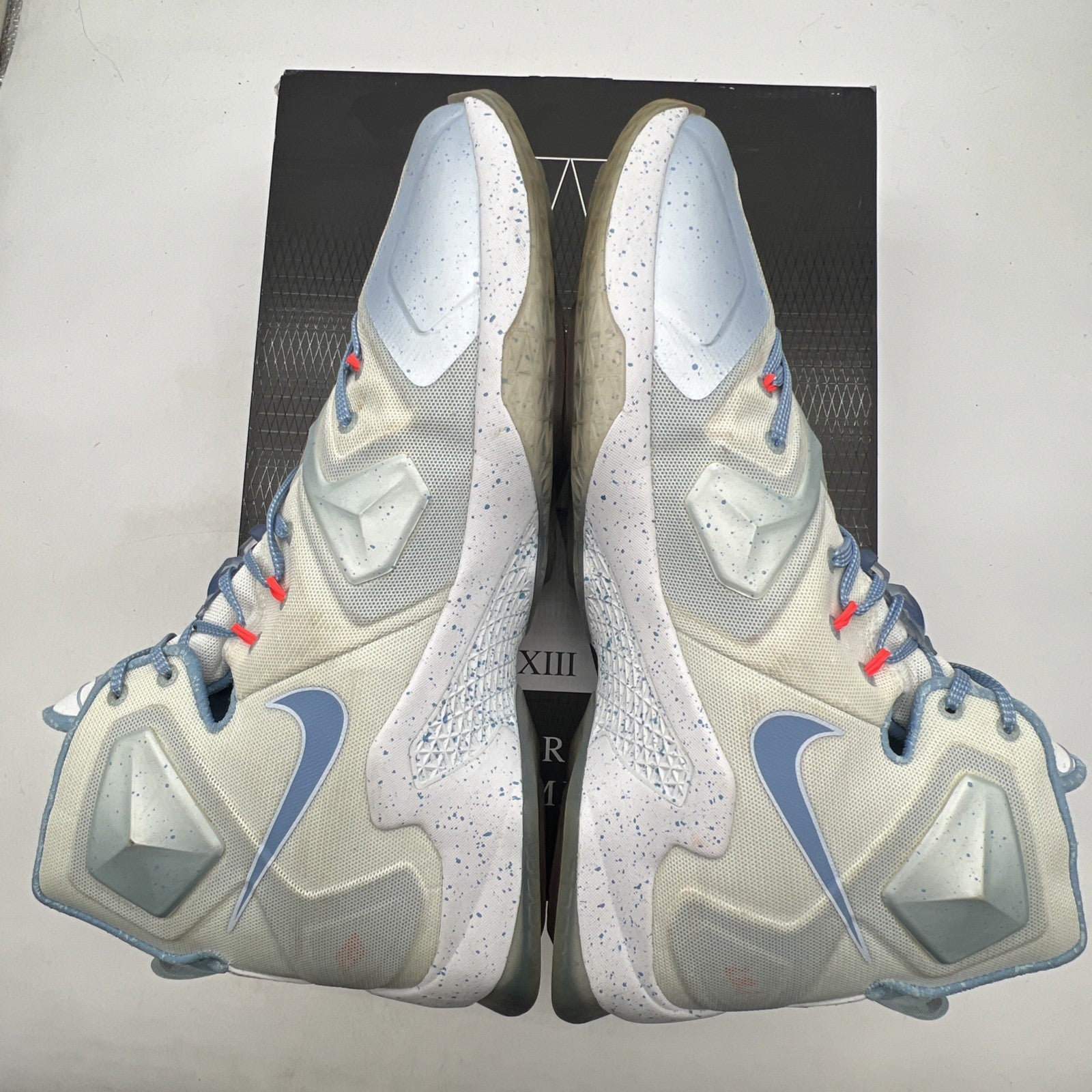 Size 14 - Nike LeBron 13 Christmas (816278-144)