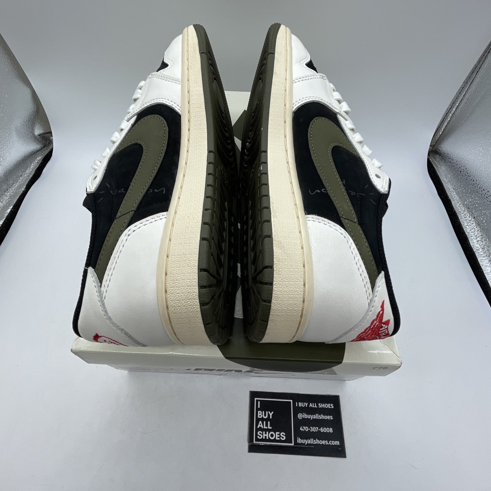 Size 10W - Air Jordan 1 Retro OG x Travis Scott Low Olive