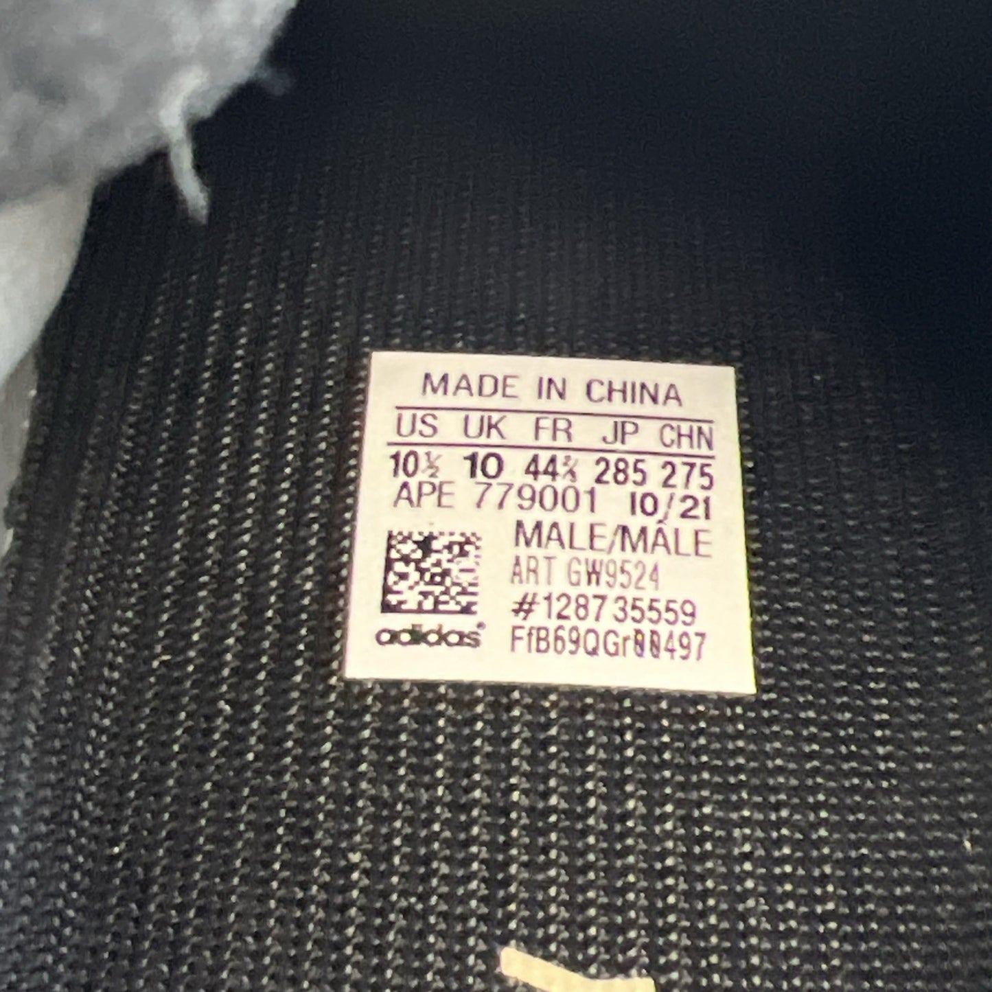 Size 10.5 - adidas Yeezy Boost 700 MNVN Metallic (GE9524)