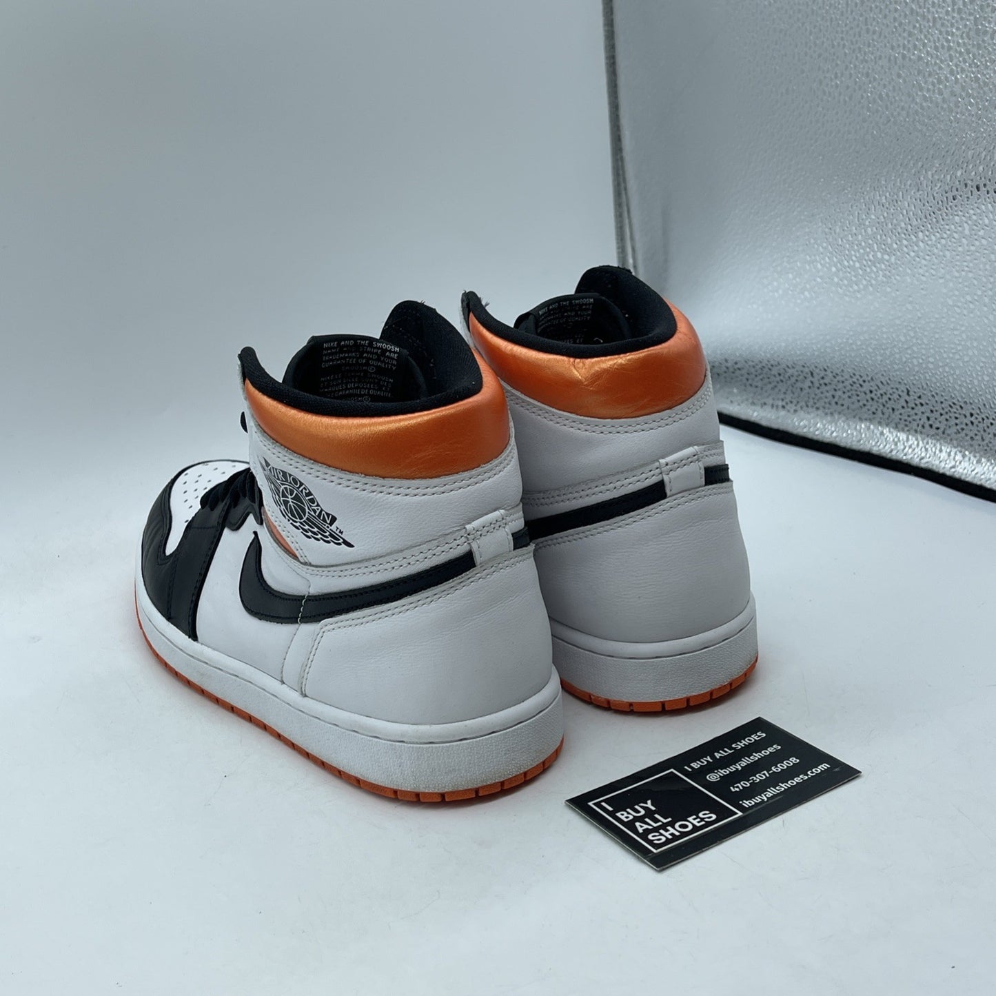 Size 9.5 - Jordan 1 Retro High Electro Orange Black White Leather (555088-180)