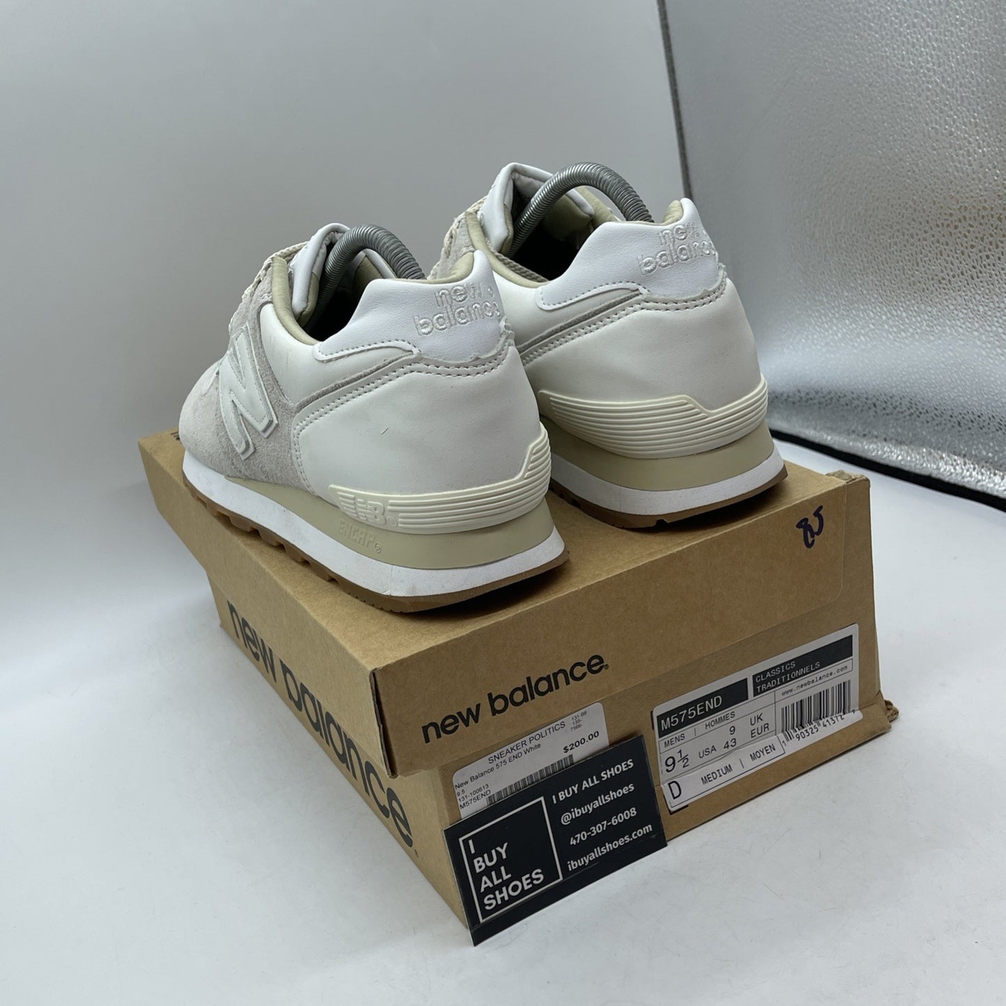 Size 9.5 - New Balance END. x 575 Made in England Marble White (M575END)