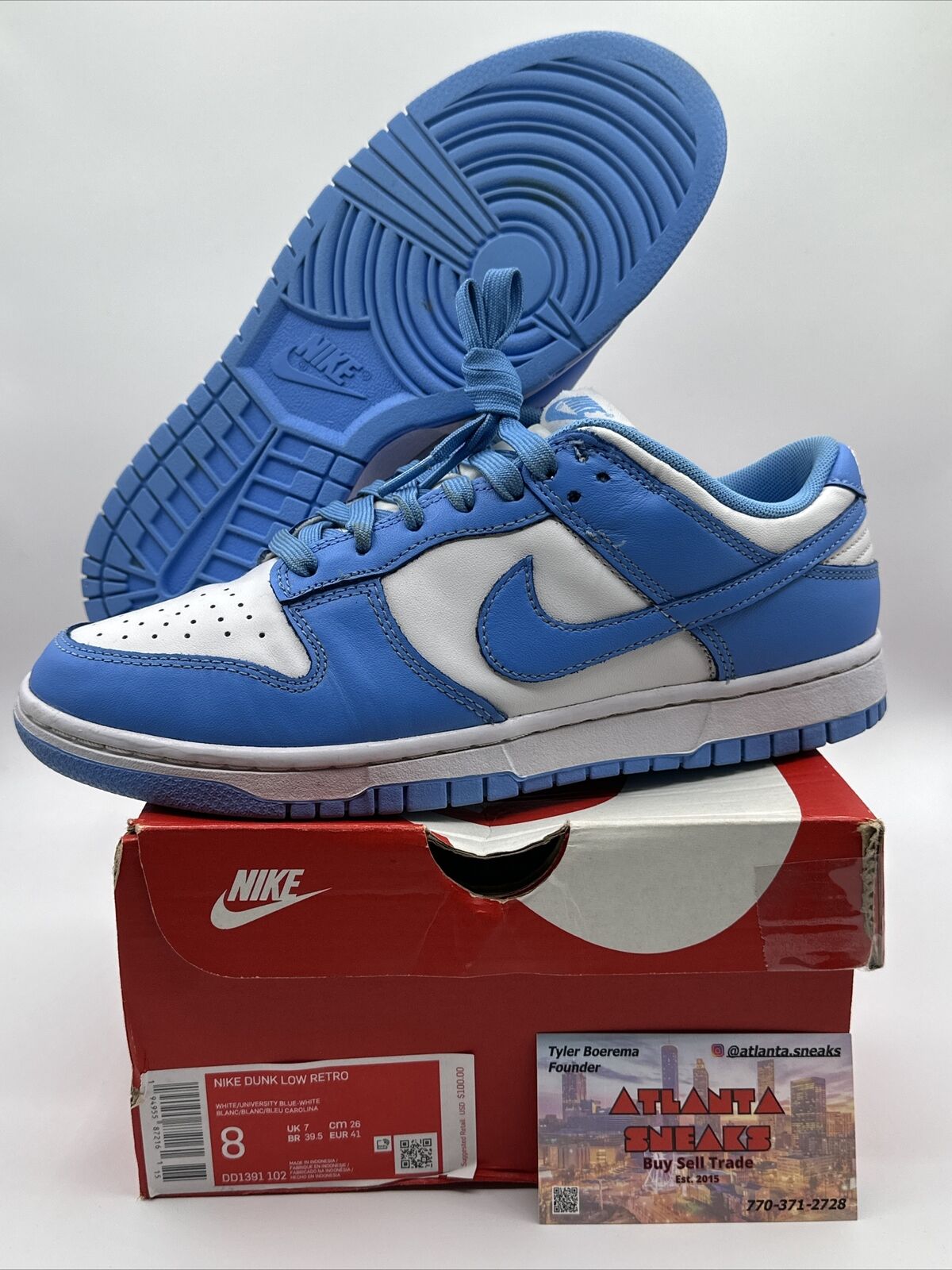 Size 8 - Nike Dunk Low UNC 2021