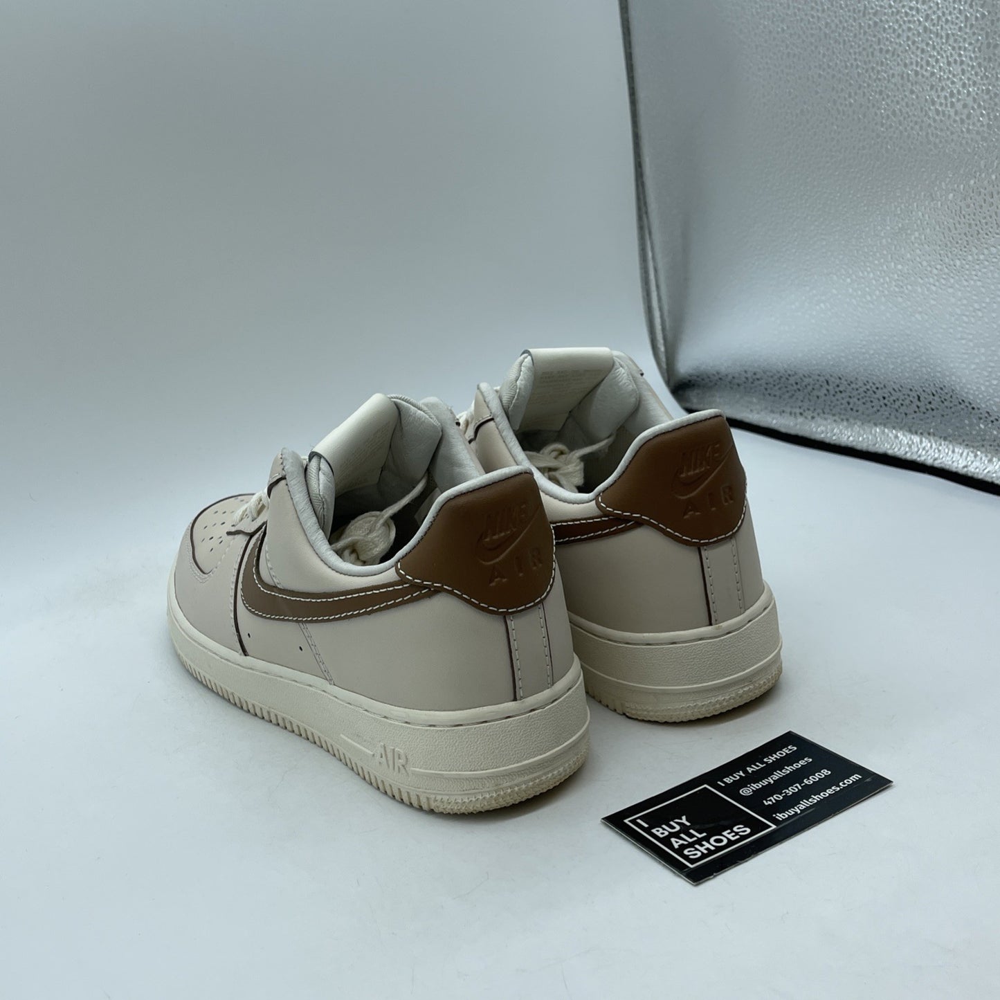 Size 9.5 - Nike Air Force 1 '07 Low Pearl White British Tan (IB8865-221)