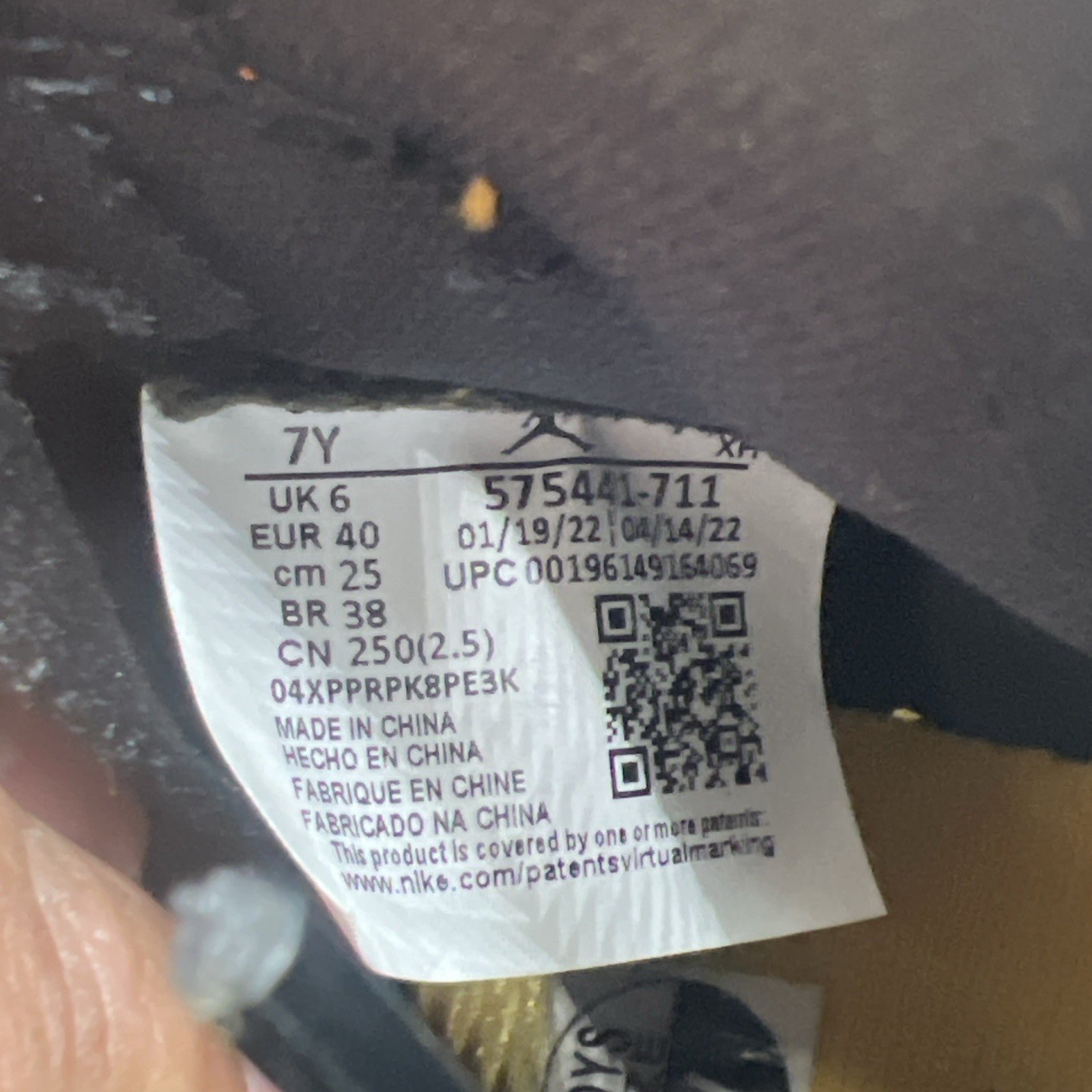Size 7 - Air Jordan 1 Retro OG High Yellow Toe (575441-711)