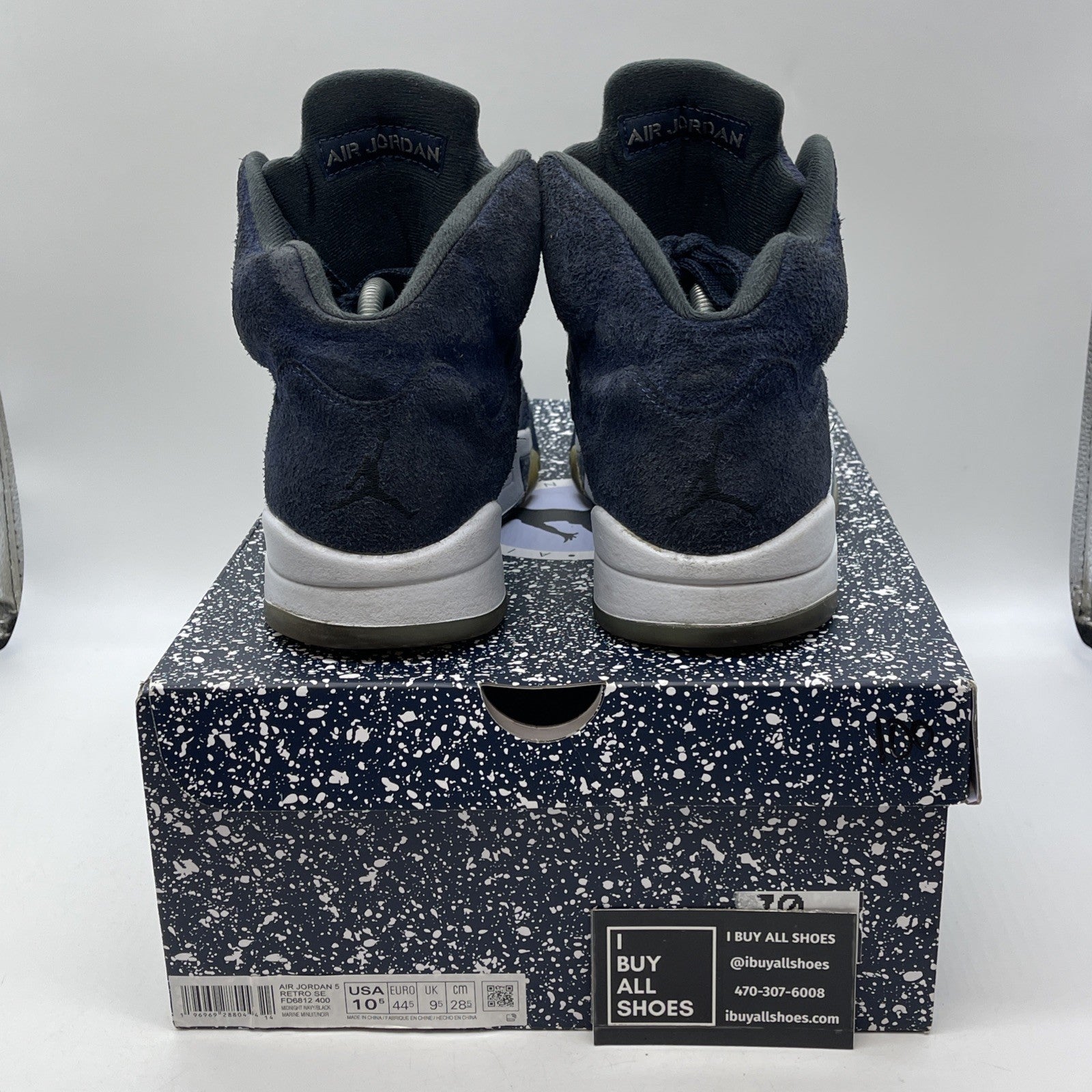 Size 10.5 - Air Jordan 5 Retro SE Midnight Navy Grey Suede (FD6812-400)