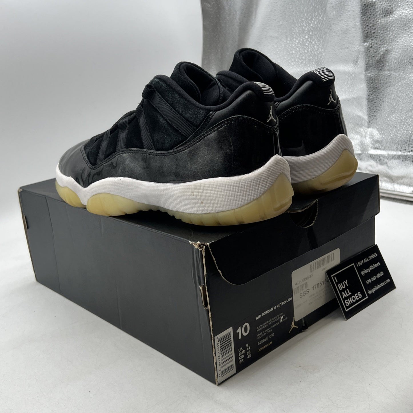 Size 10 - Air Jordan 11 Retro Low Barons (528895-010)