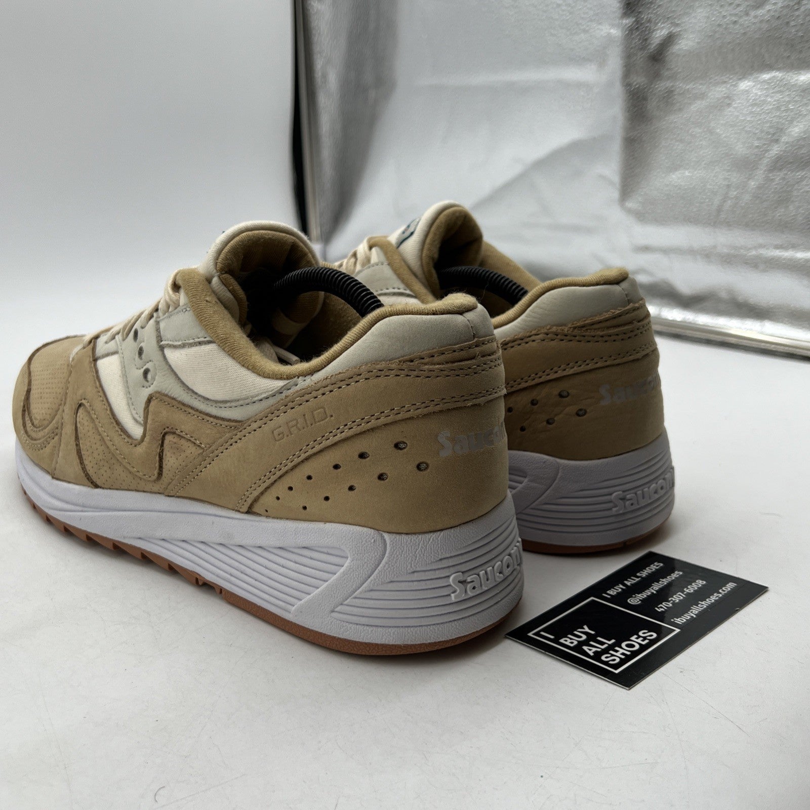 Size 12 - Saucony Mens Grid 8000 Trainers Sand Beige White Sneakers (S70303-4)