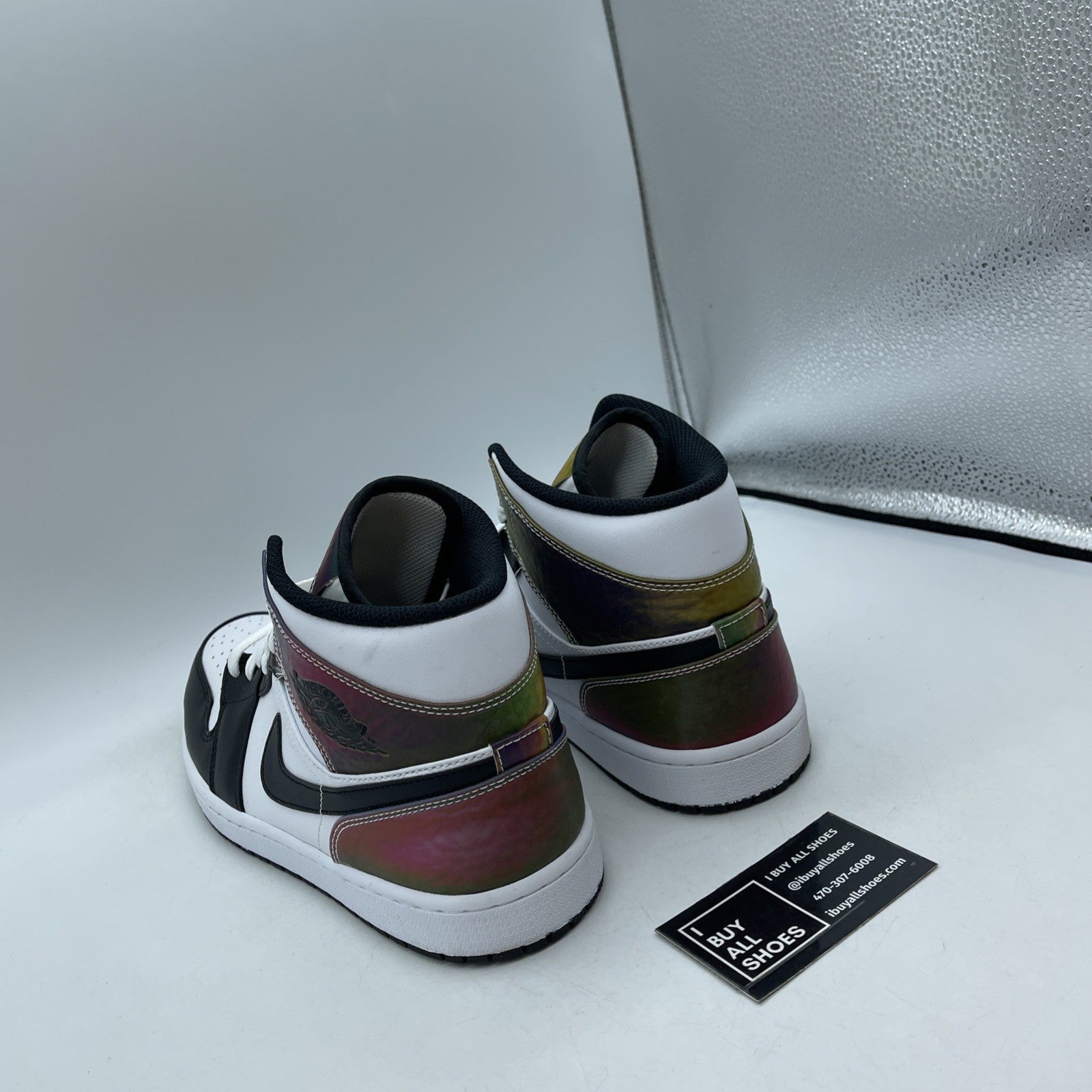 Size 11 - Air Jordan 1 SE Mid Heat Reactive Color Change Leather (DM7802-100)