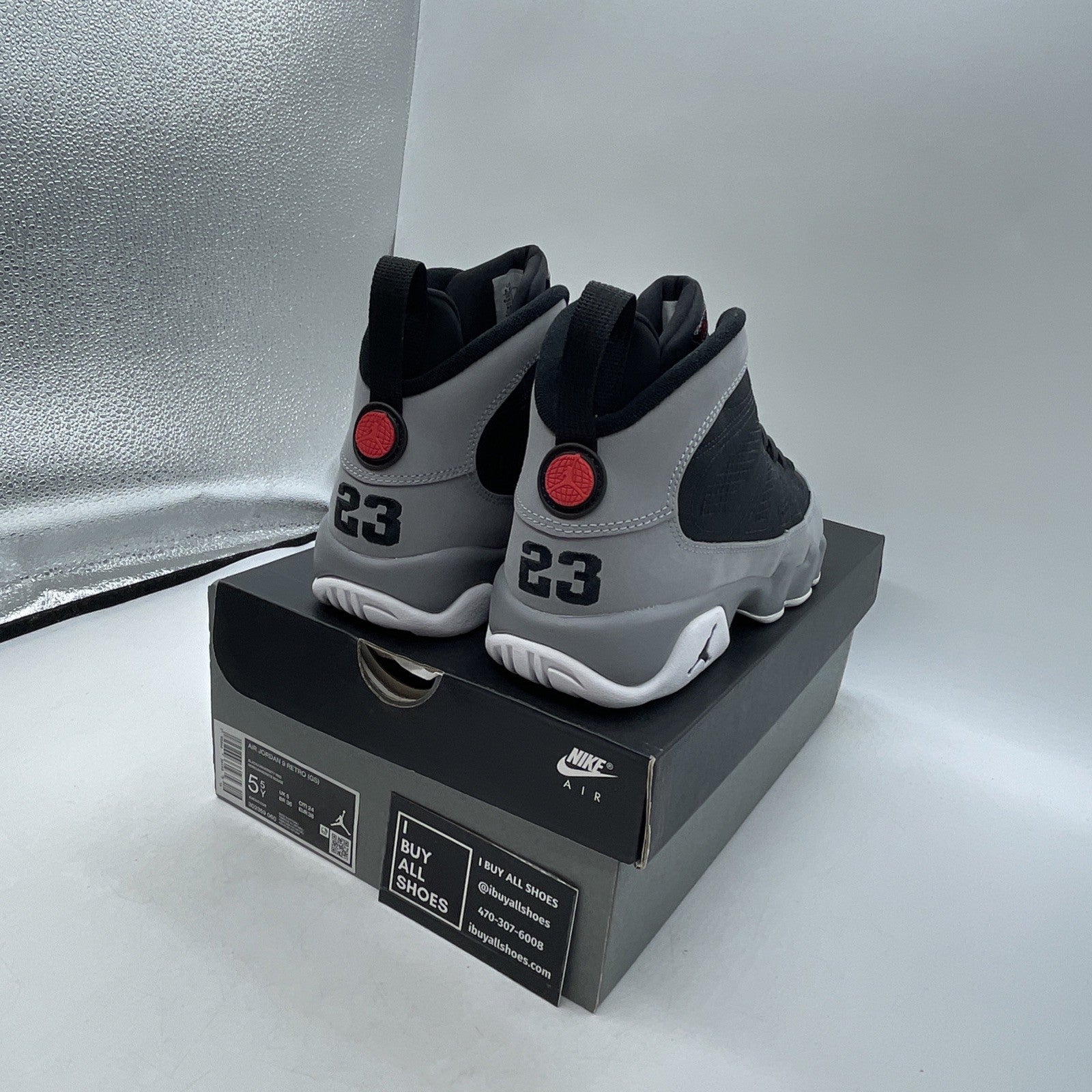 Size 5.5 - Air Jordan 9 Retro Particle Gray 2022