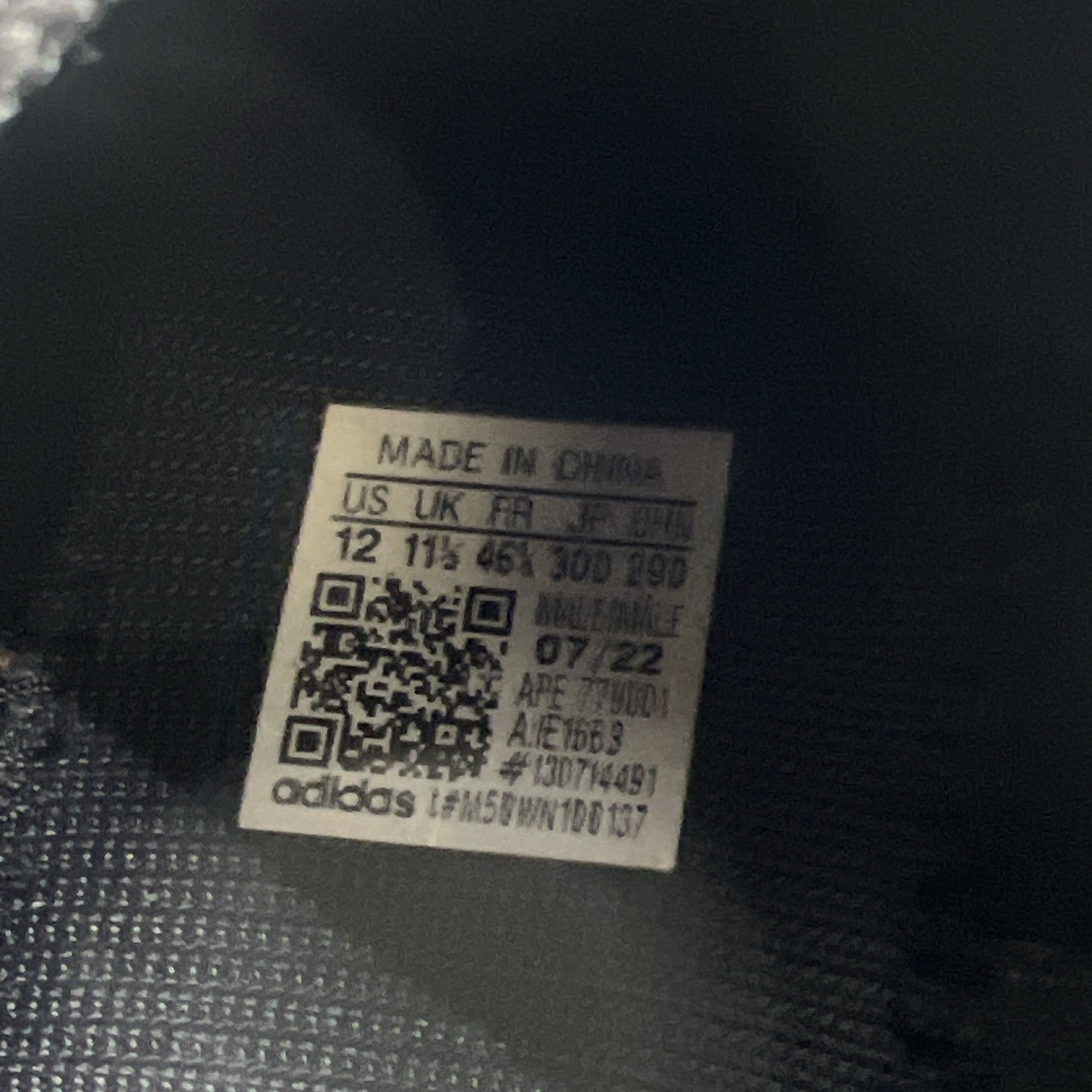 Size 12 - adidas Yeezy Knit Runner Fade Onyx (IE1663)