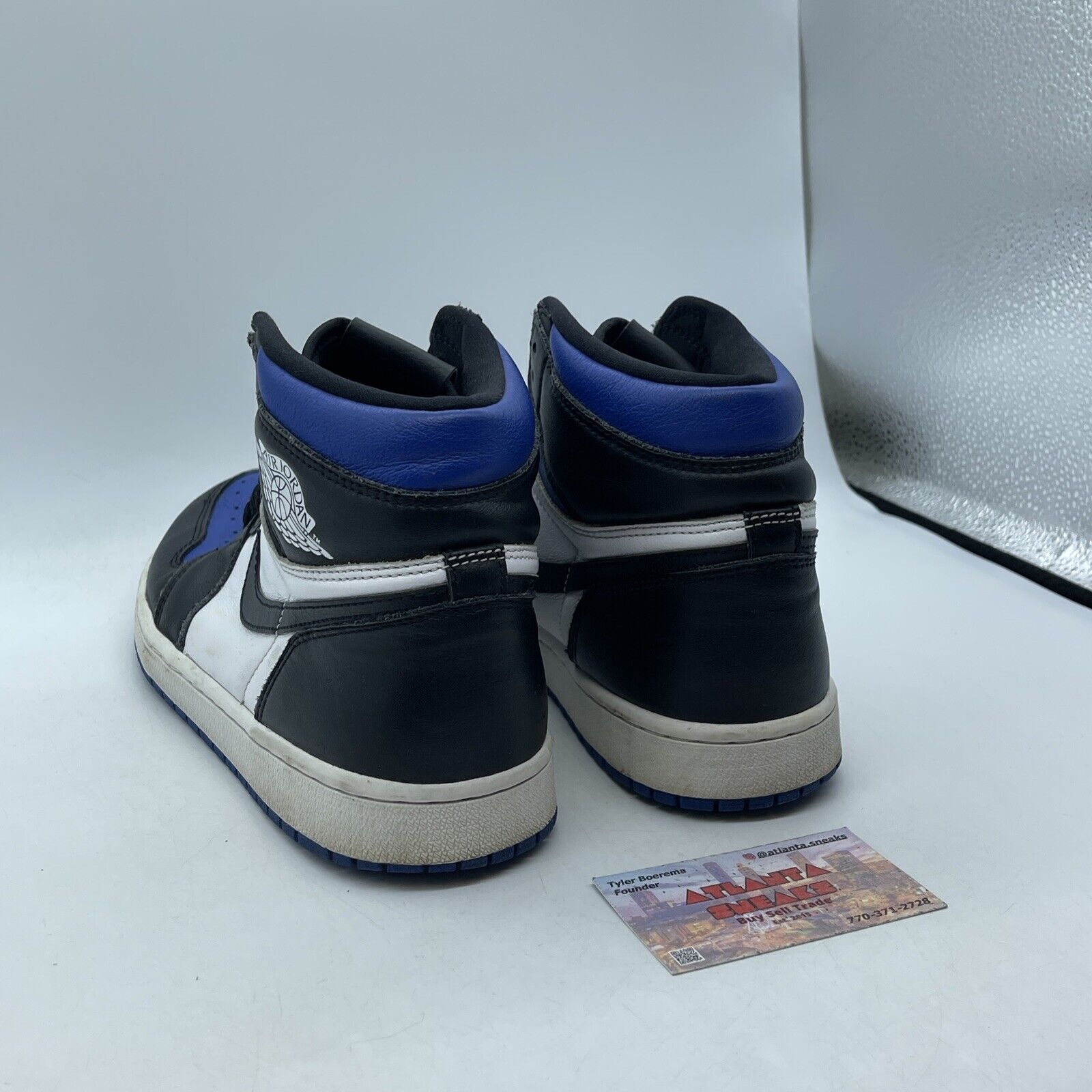 Size 9.5 - Jordan 1 Retro OG High Royal Toe Blue Black White Leather (555088-041