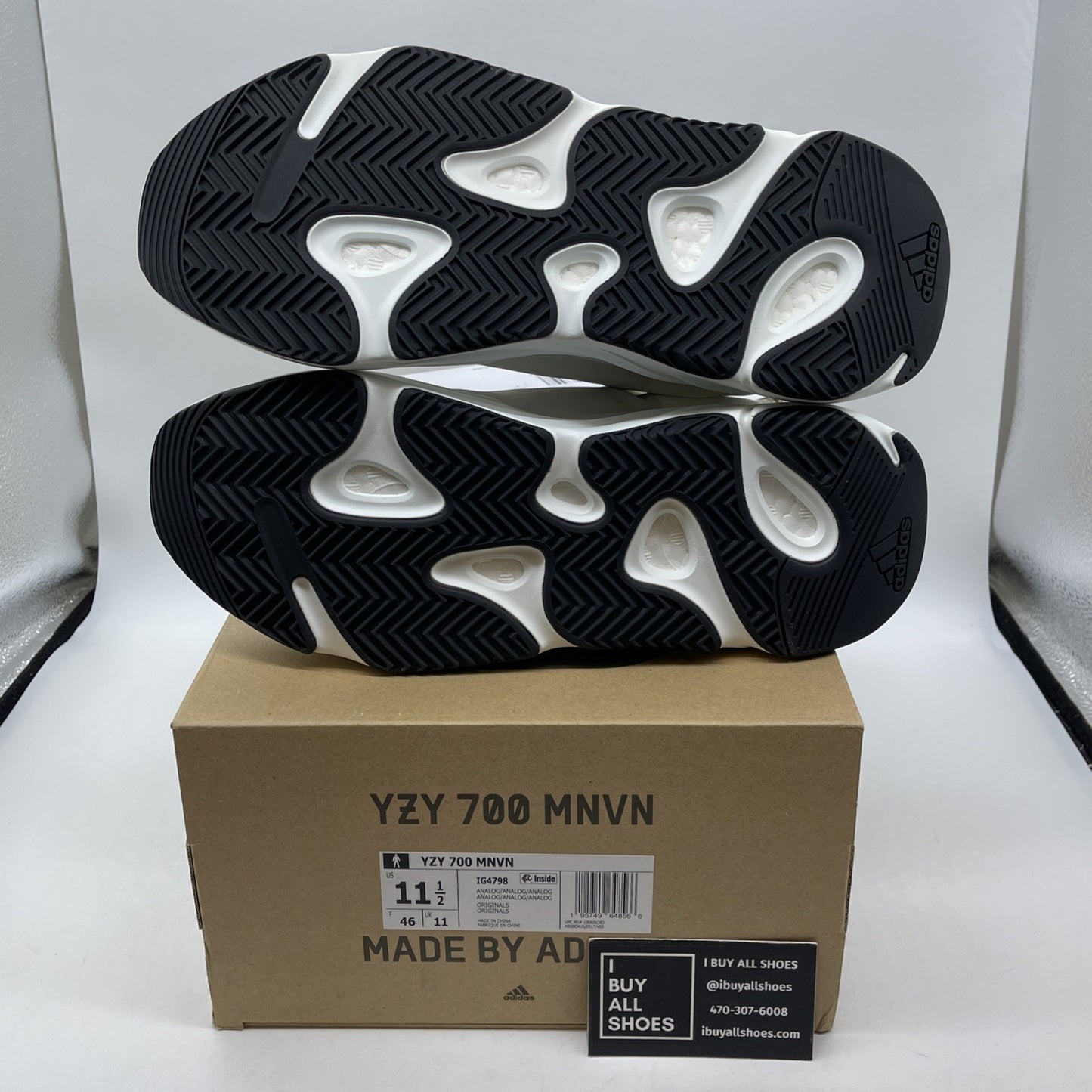 Size 11.5 - adidas Yeezy Boost 700 MNVN Laceless Analog White Black (IG4798)