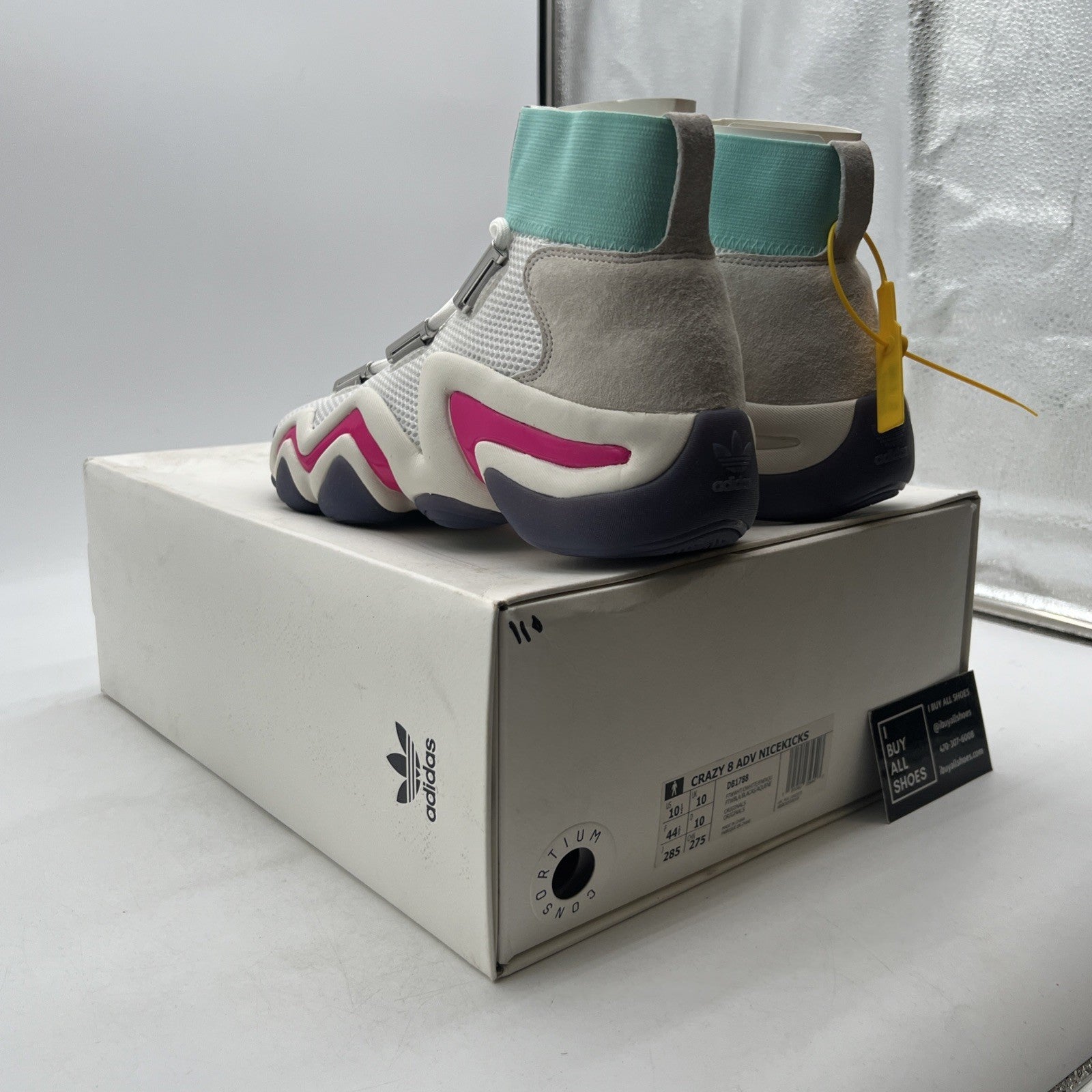 Size 10.5 - adidas Nice Kicks x Crazy 8 ADV White Lined Emerald (DB1788)