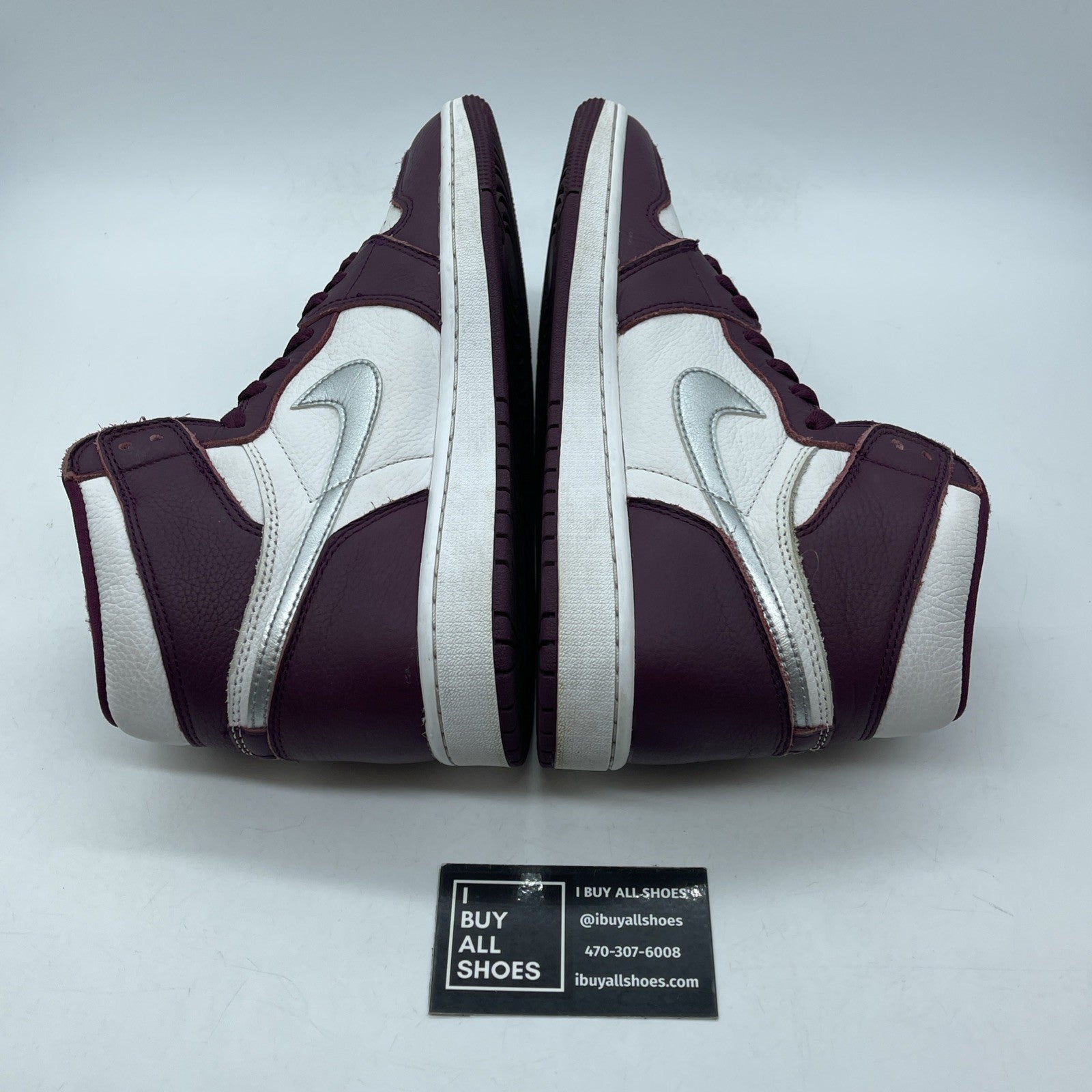 Size 9 - Jordan 1 Retro High OG Bordeaux White Silver Leather (555088-611)
