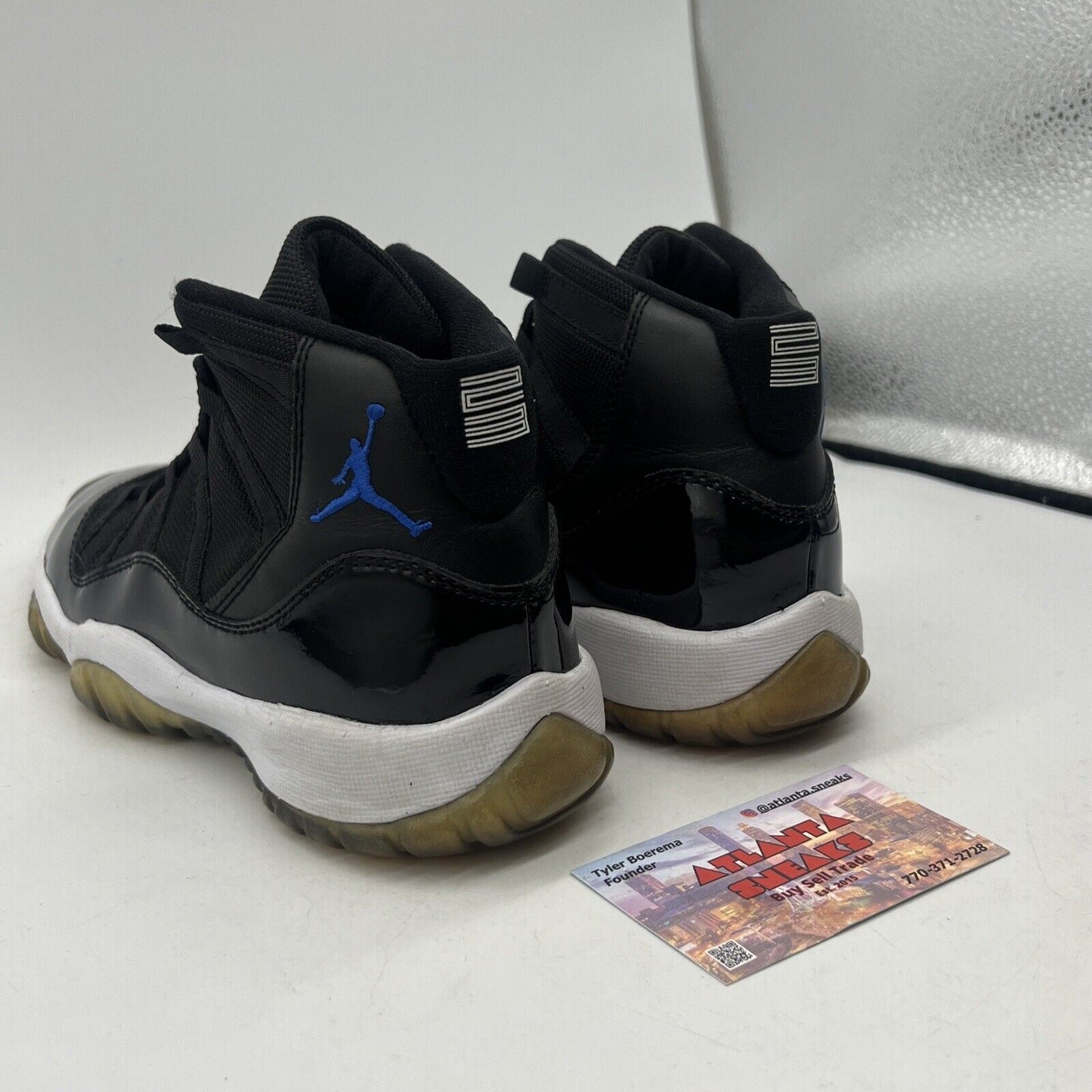 Size 4 - Air Jordan 11 Retro 2009 Space Jam White Black (378038-041)