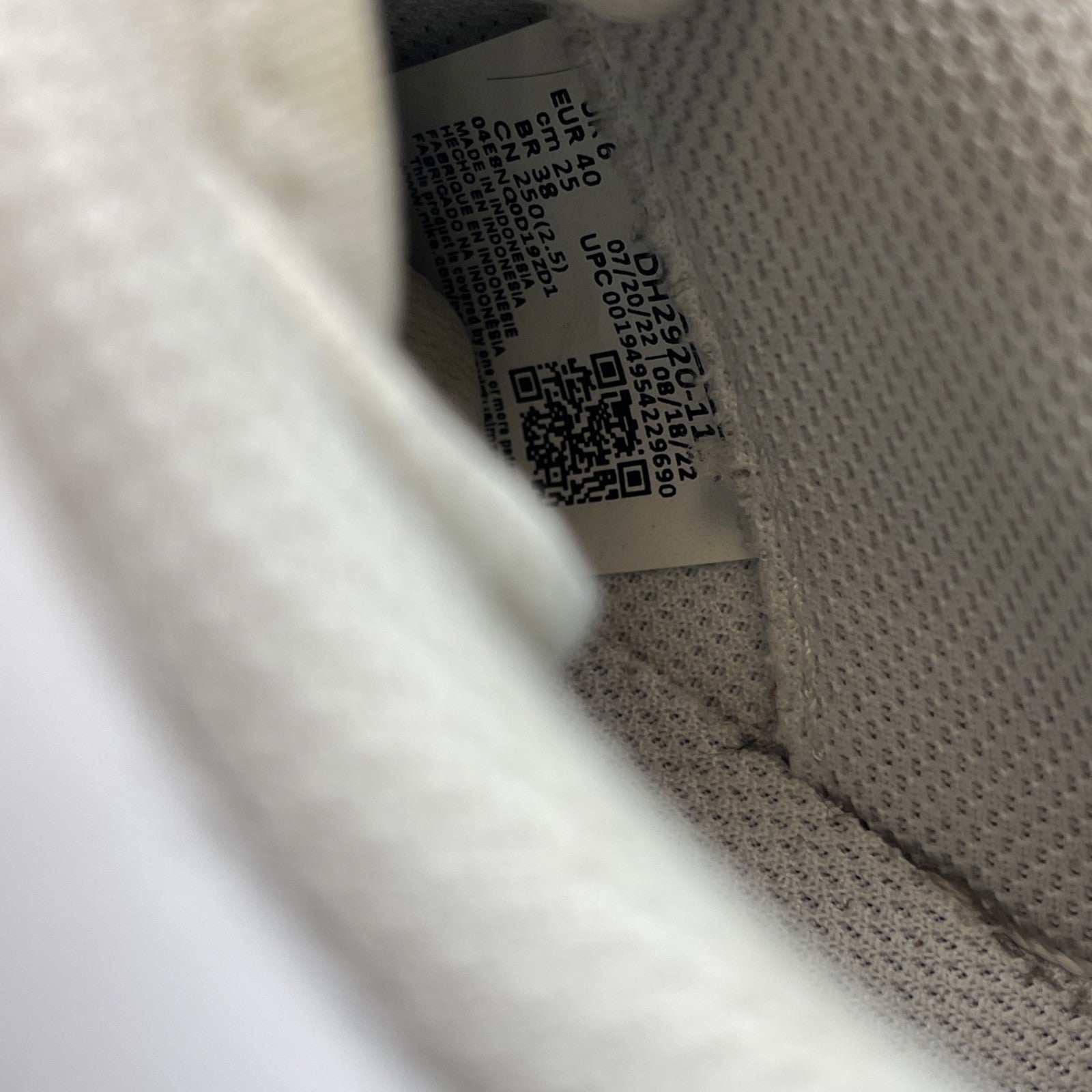 Size 7Y (GS) - Nike Air Force 1 LE Low Triple White (DH2920-111)