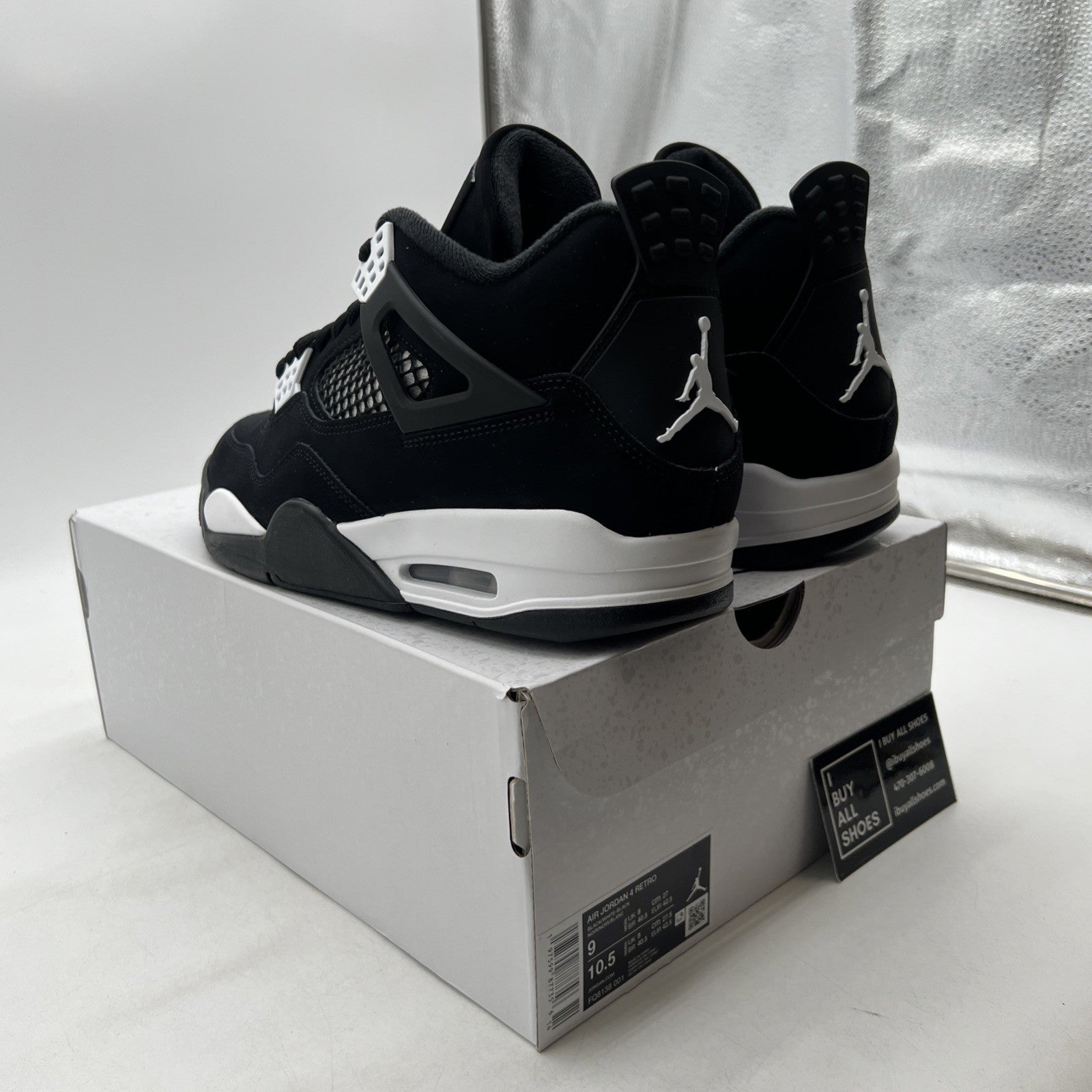 Size 9 - Air Jordan 4 Retro White Thunder (FQ8138-001)