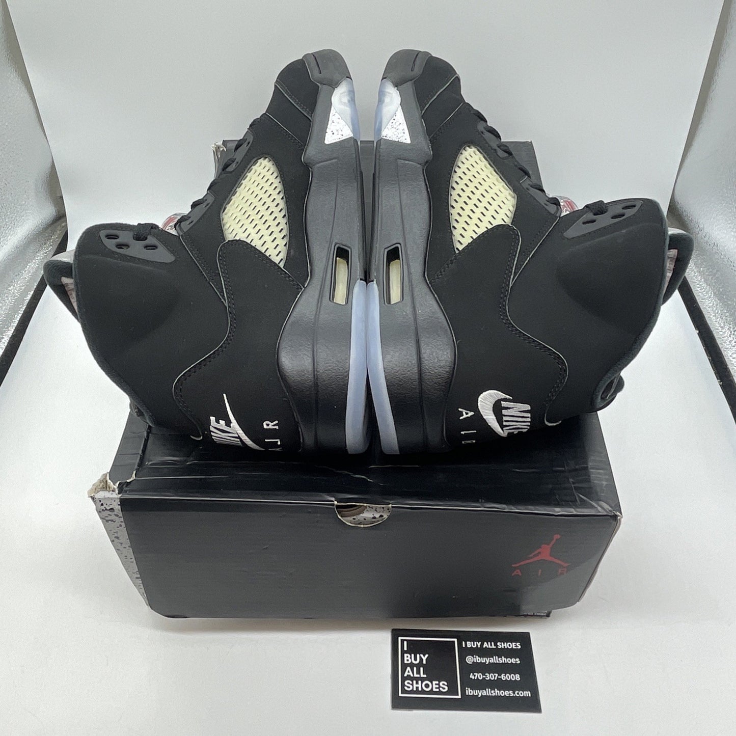Size 11.5 - Jordan 5 OG Mid Metallic Silver Black Suede (845035-003)