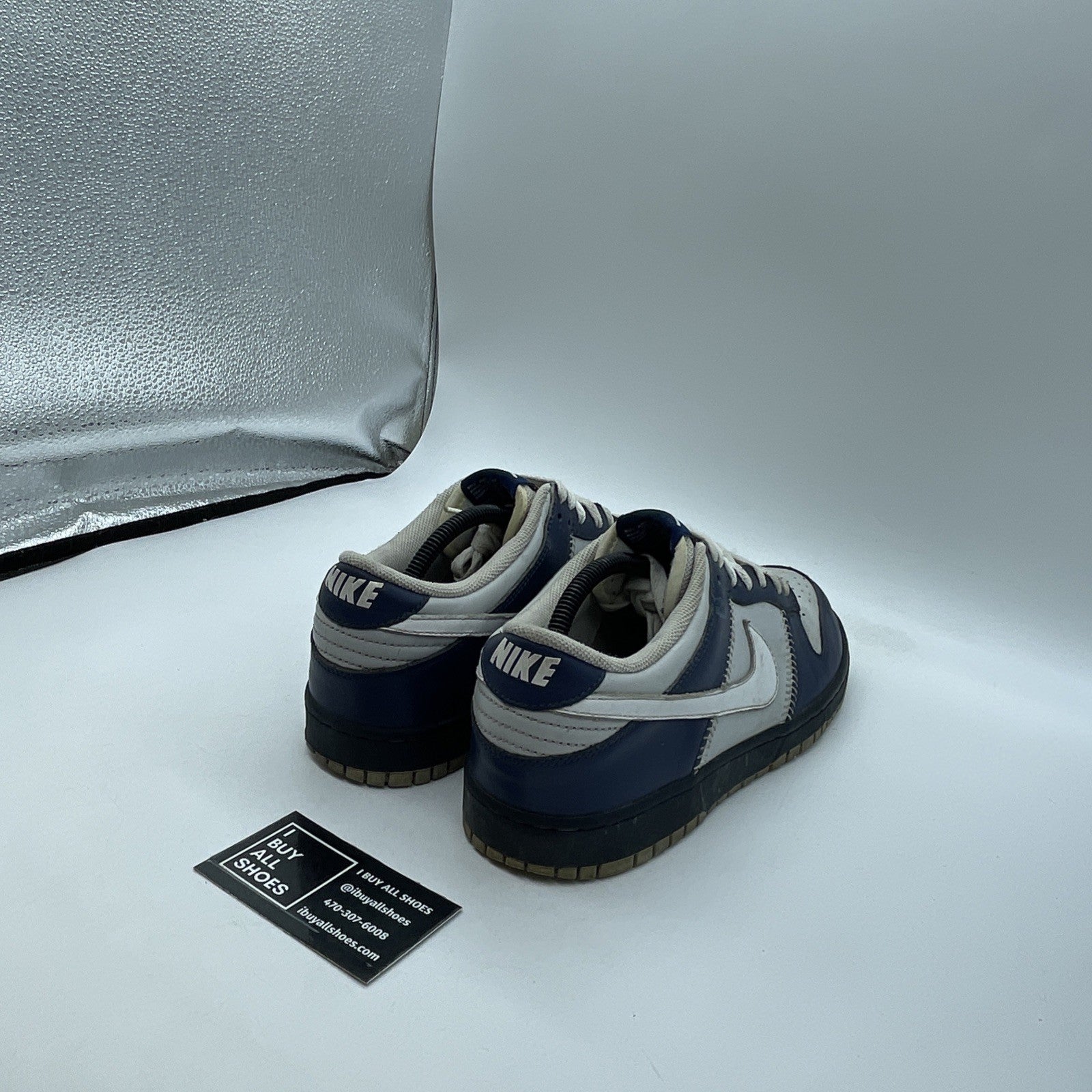 Size 10 - Nike Dunk Low Gray (309431-015)