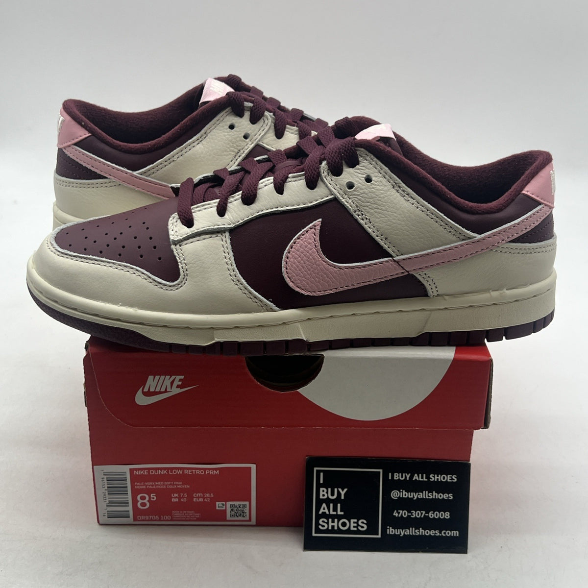Size 8.5 - Nike Dunk Low Premium Valentine's Day (DR9705-100)