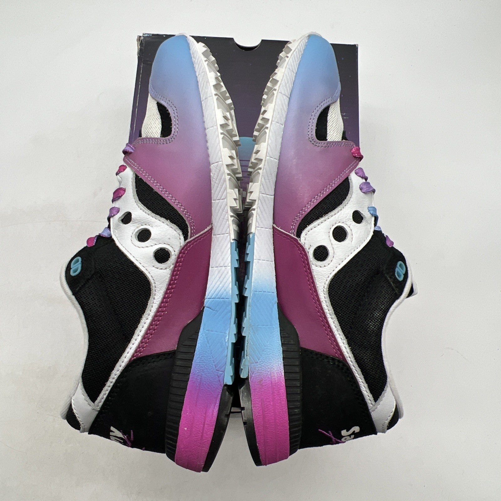 Size 11 - Acribik X Saucony Azura Tech Noir Black White (S70601-1)