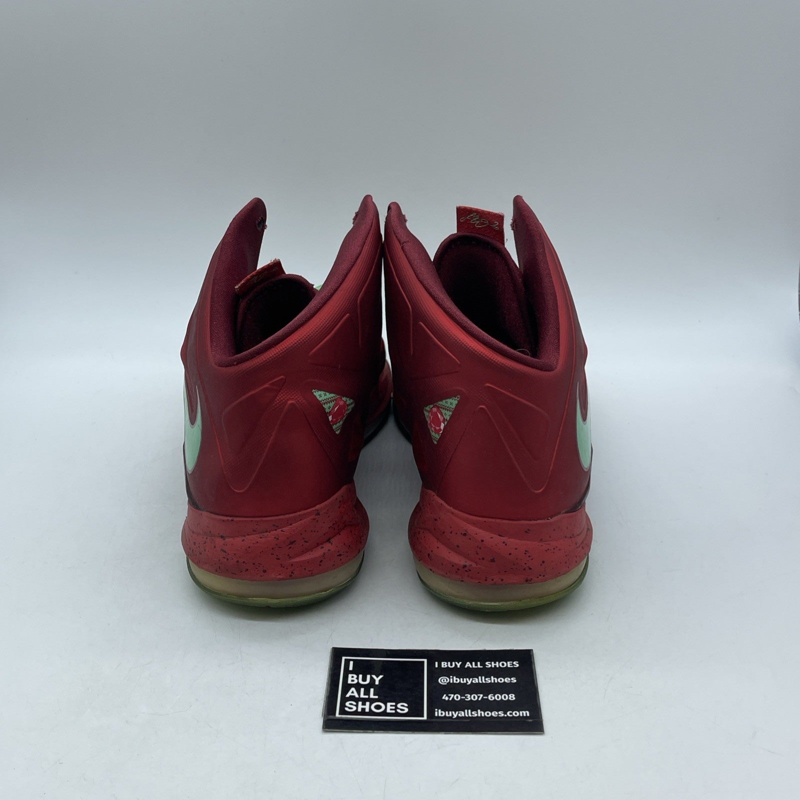 Size 10.5 - Nike LeBron 10 Christmas (541100-600)