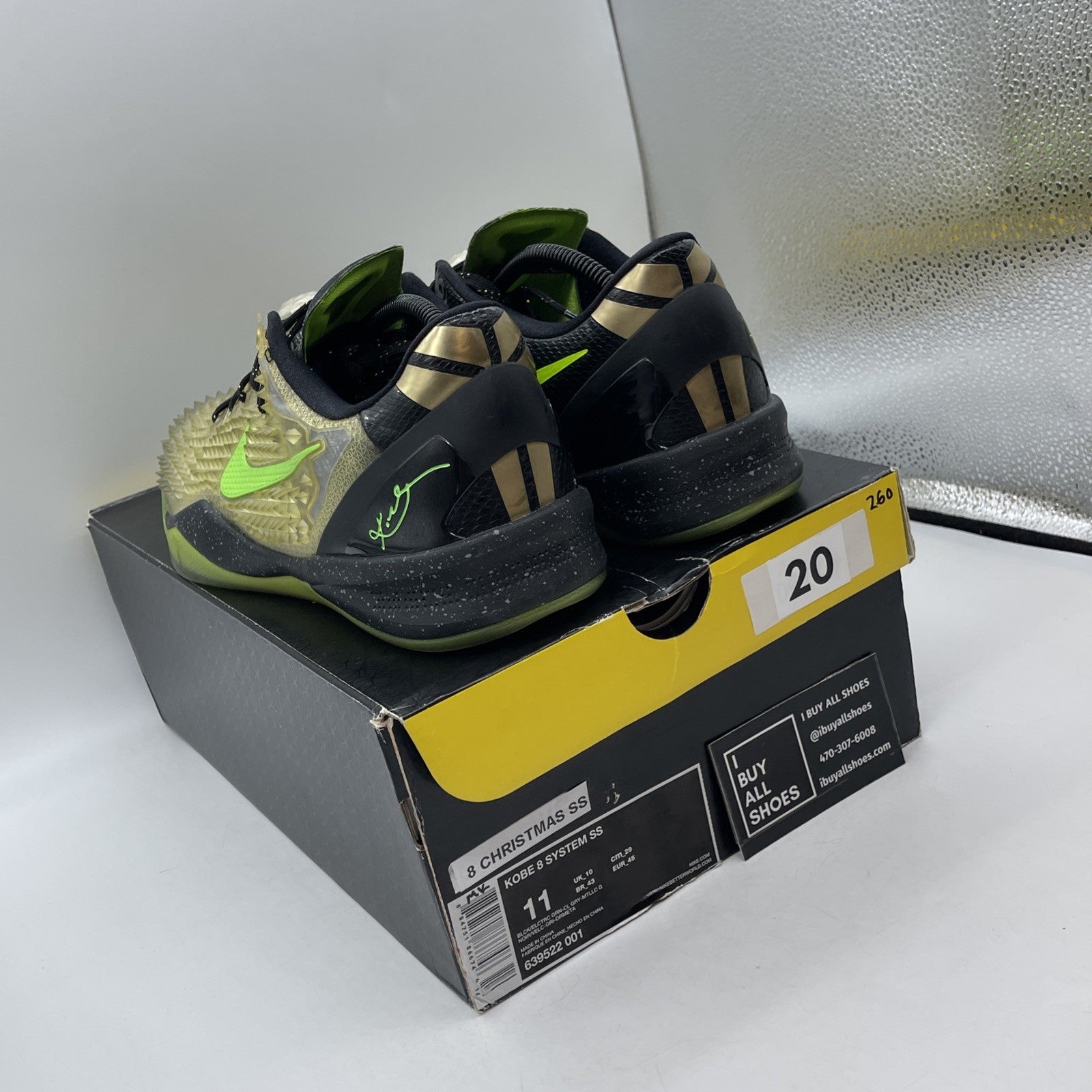 Size 11 - Nike Kobe 8 SS Christmas (639522-001)