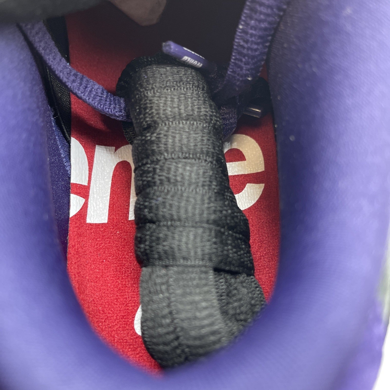 Size 9.5 - Supreme x Nike Dunk SB Low Ink (HQ8487-500)