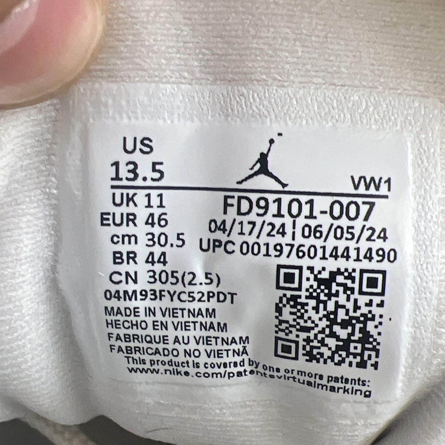 Size 13.5 - Air Jordan 12 Retro Phantom W (FD9101-007)
