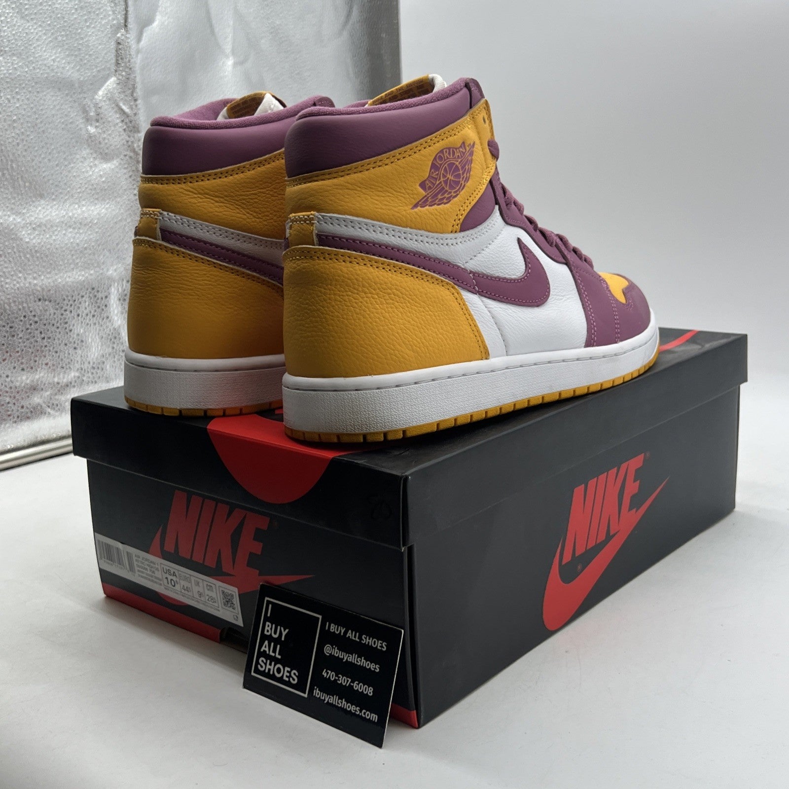 Size 10.5 - Air Jordan 1 Retro High OG Brotherhood 2022 (555088-706)