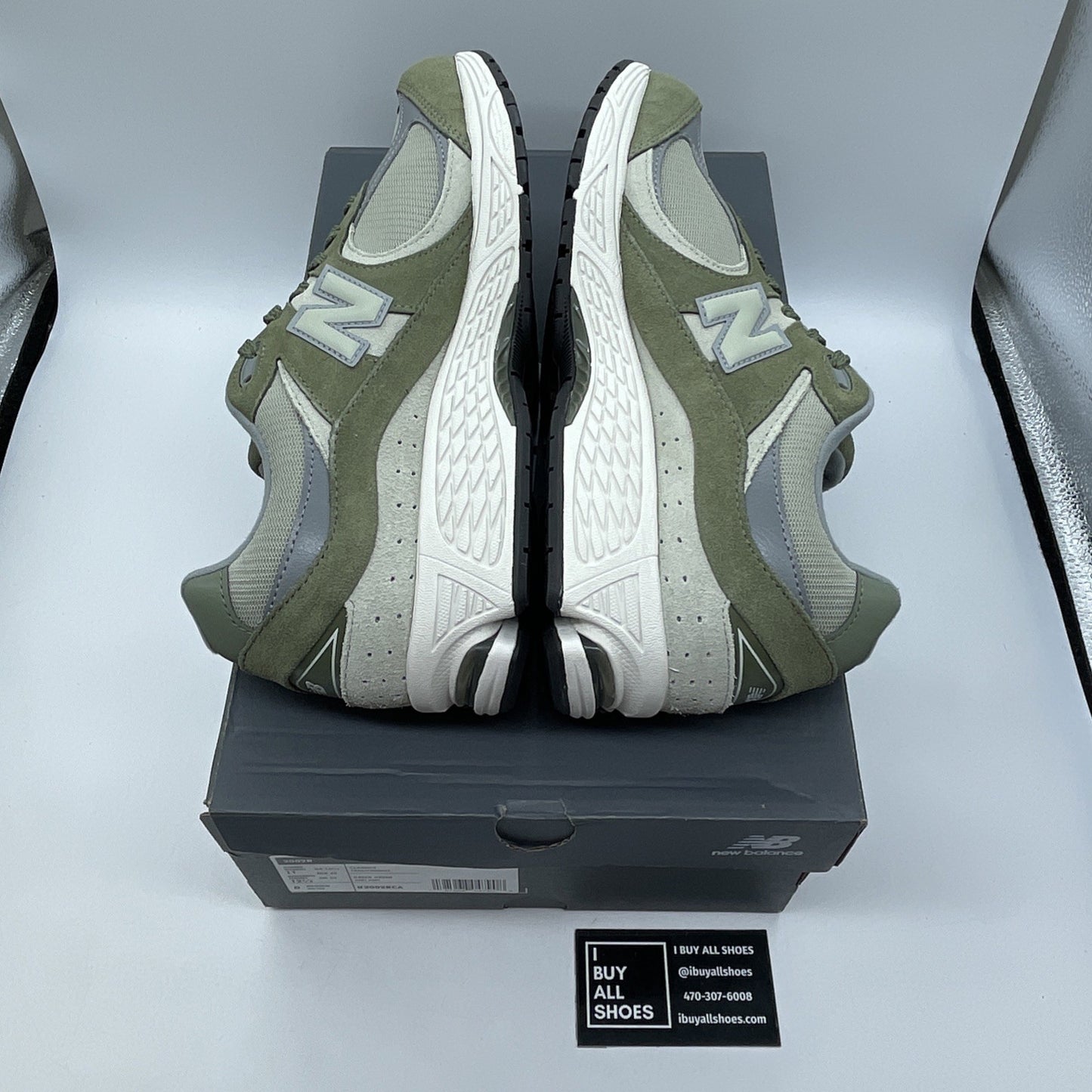 Size 11 - New Balance 2002R Dark Olivine Green Silver Suede Leather ( U2002rca