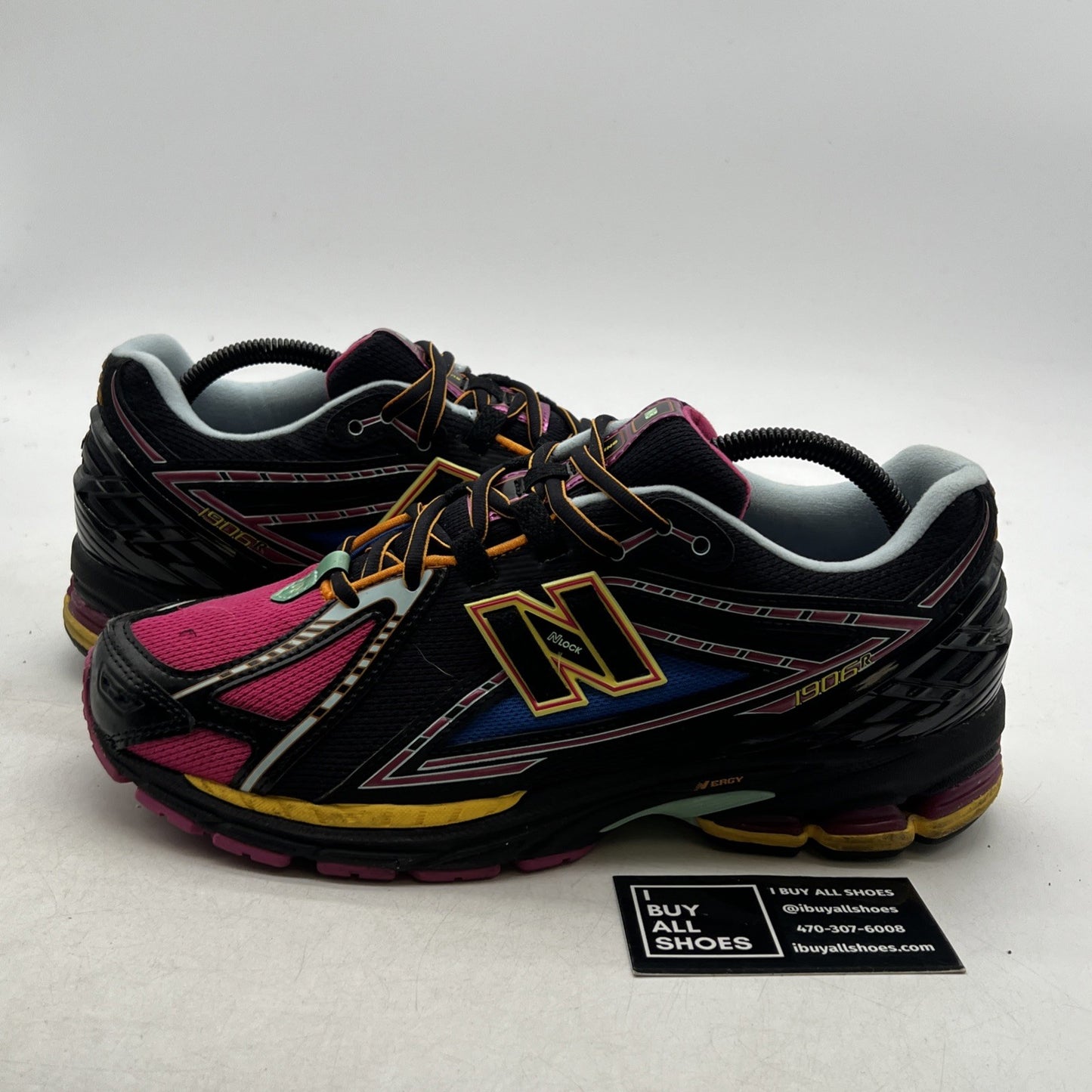 Size 9 - New Balance 1906R Neon Nights Pack (M1906RCP)