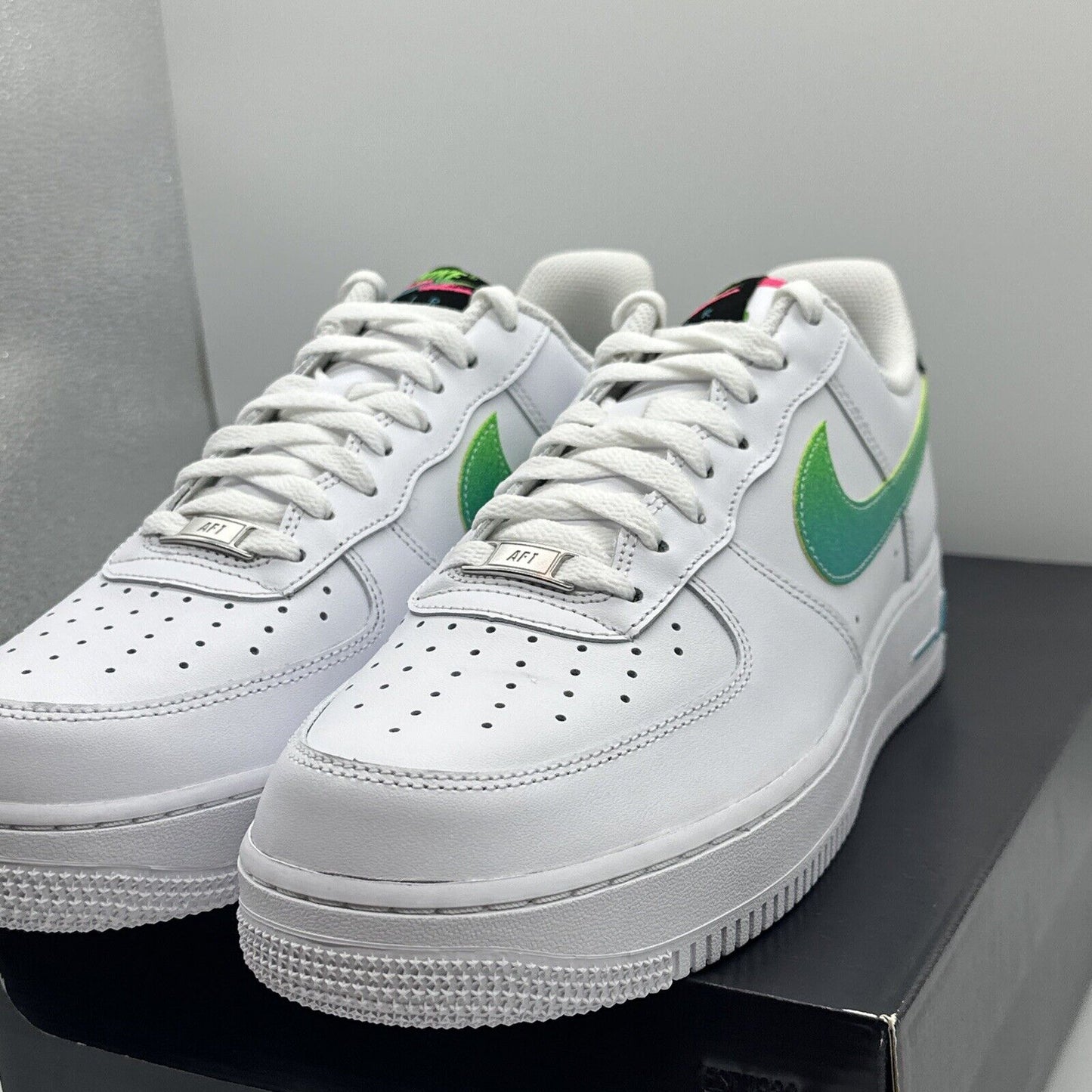 Size 10 - Nike Air Force 1 '07 LV8 White Aquamarine 2021