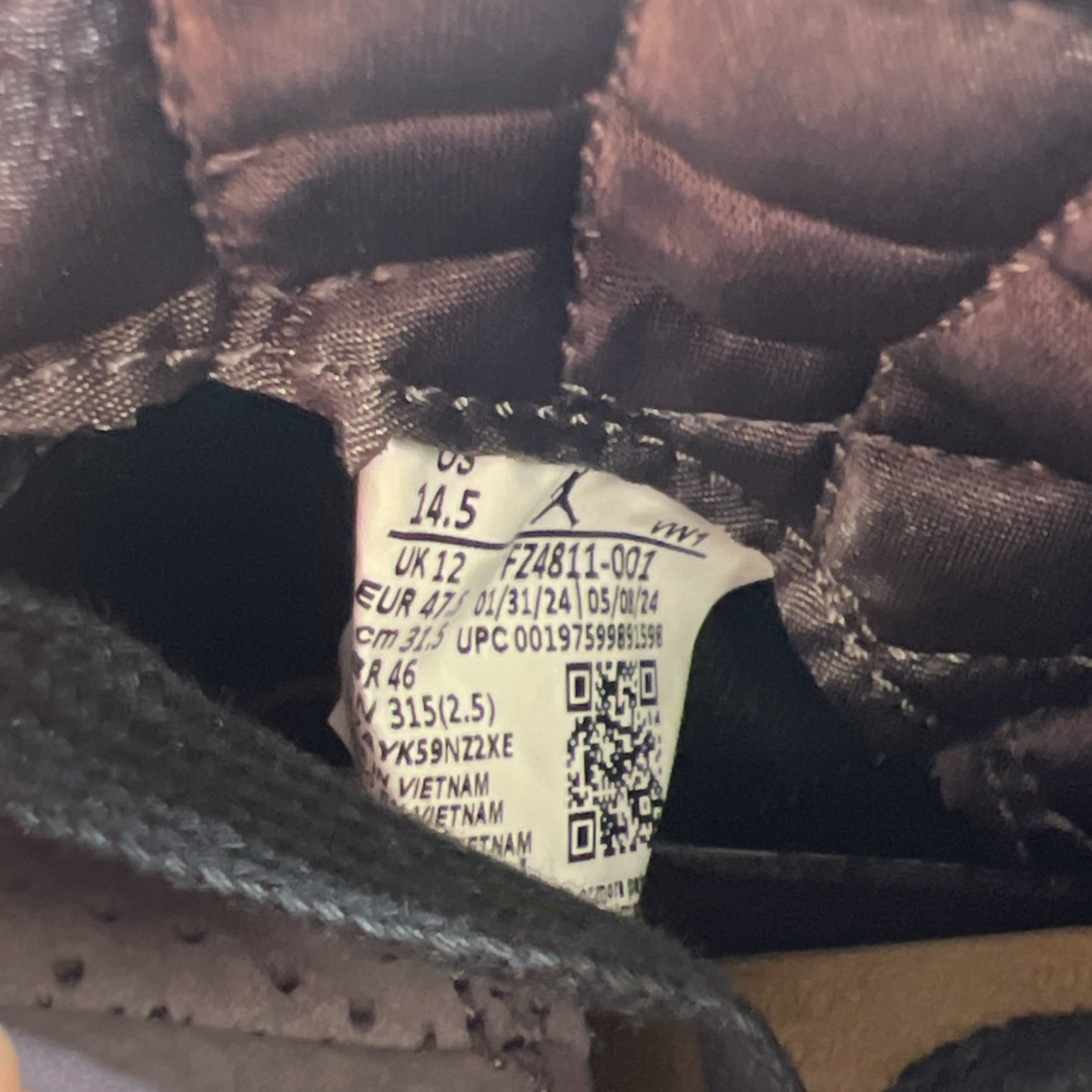 Size 14.5 - A Ma Maniére x Air Jordan 3 Retro While You Were Sleeping W