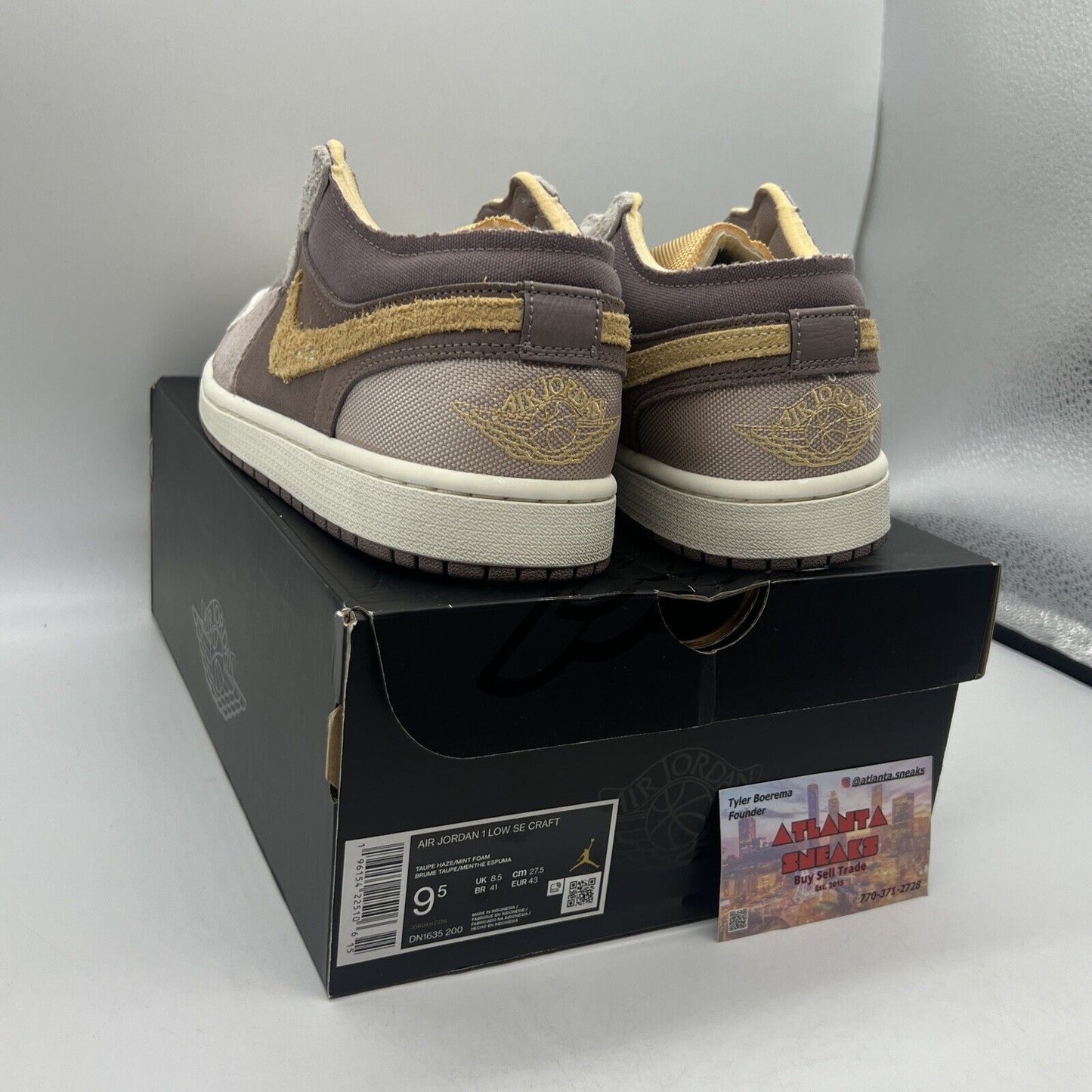 Size 9.5 - Jordan 1 Low SE Craft Inside Out Brand New Og All