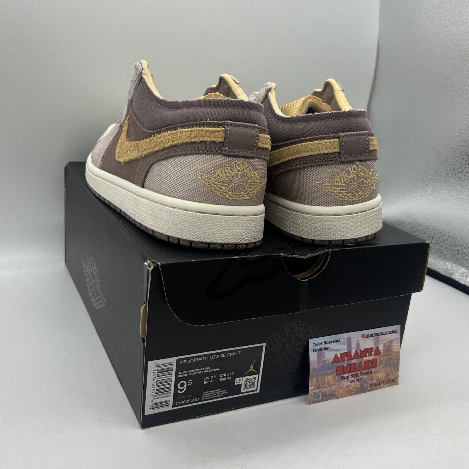 Size 9.5 - Jordan 1 Low SE Craft Inside Out Brand New Og All