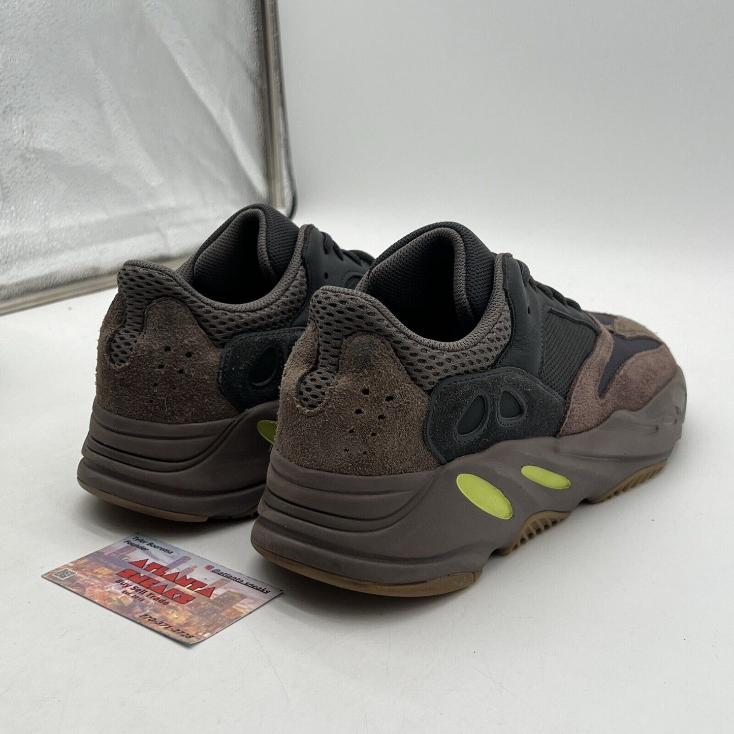 Size 9 - adidas Yeezy Boost 700 V1 Mauve Brown Black (EE9614)