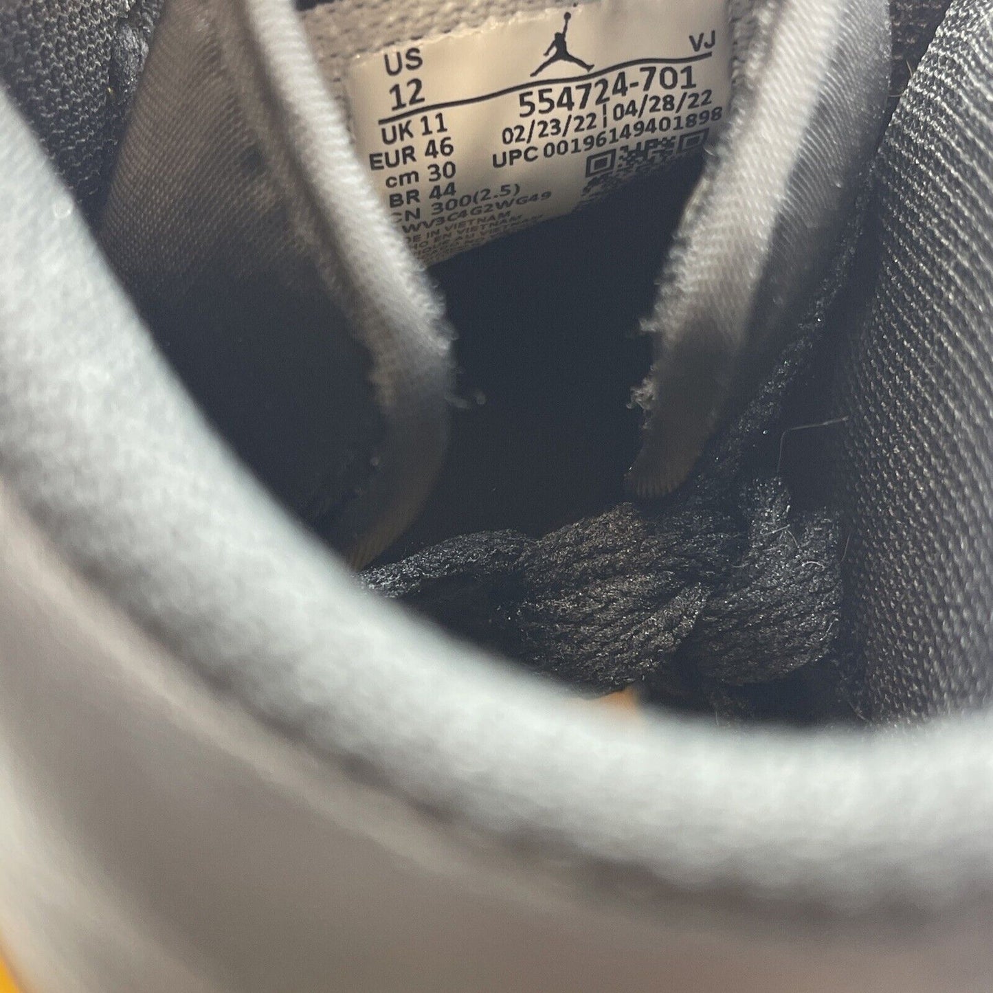 Size 12 - Jordan 1 Mid Taxi 2022 Black Yellow White Leather (554724-701)
