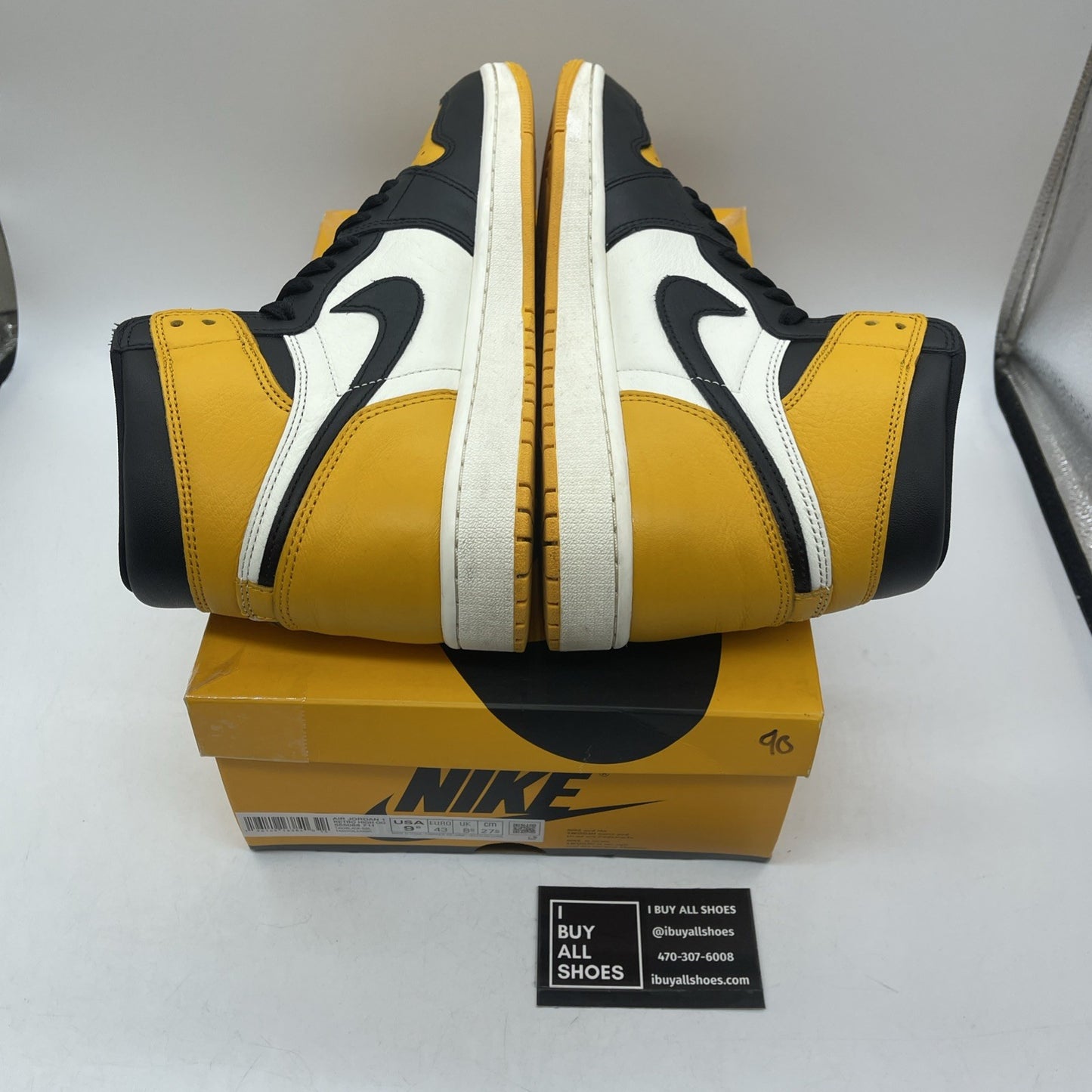 Size 9.5 - Jordan 1 Retro OG High Yellow Toe White Black Leather (555088-711)
