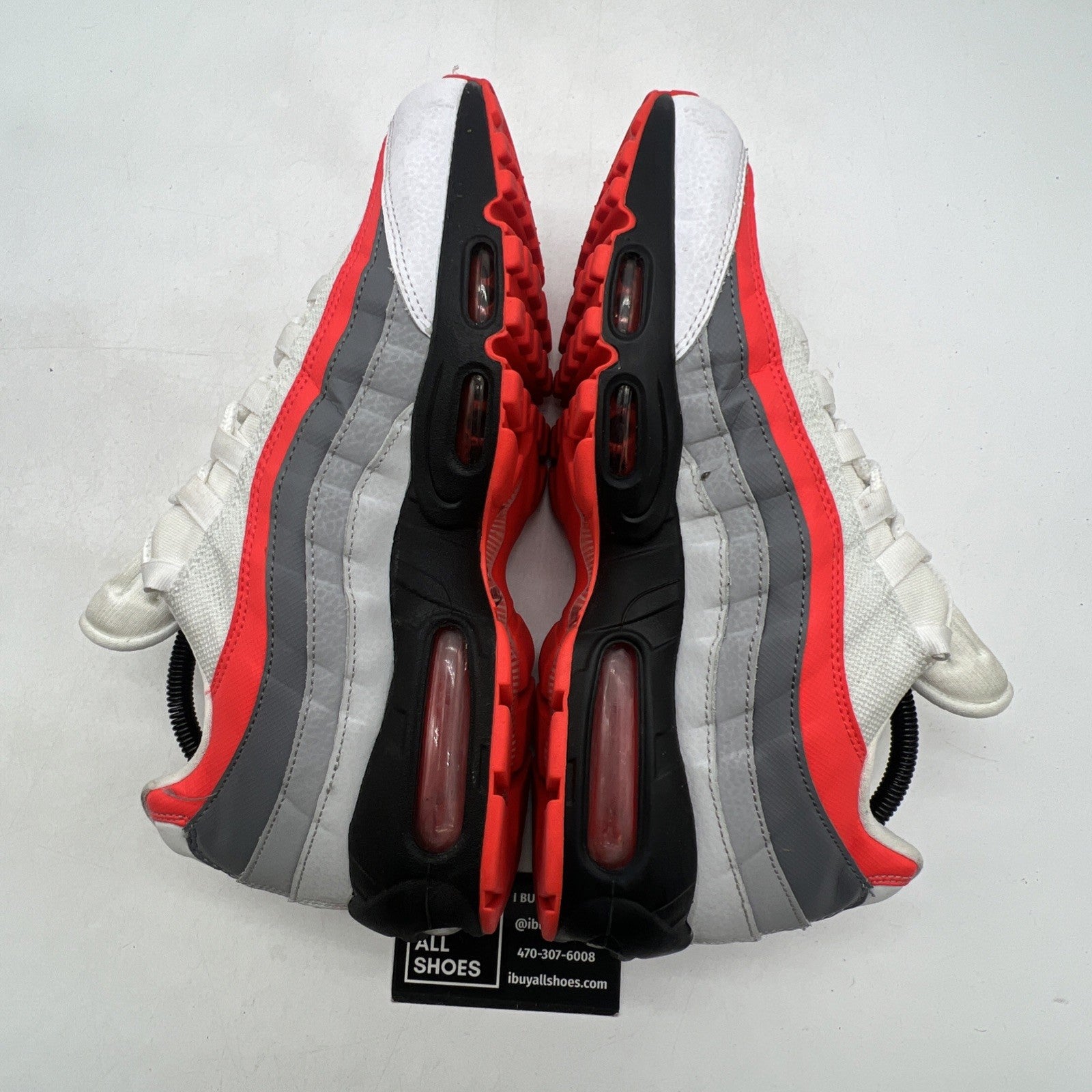 Size 9.5 - Nike Air Max 95 Essential Comet (749766-112)