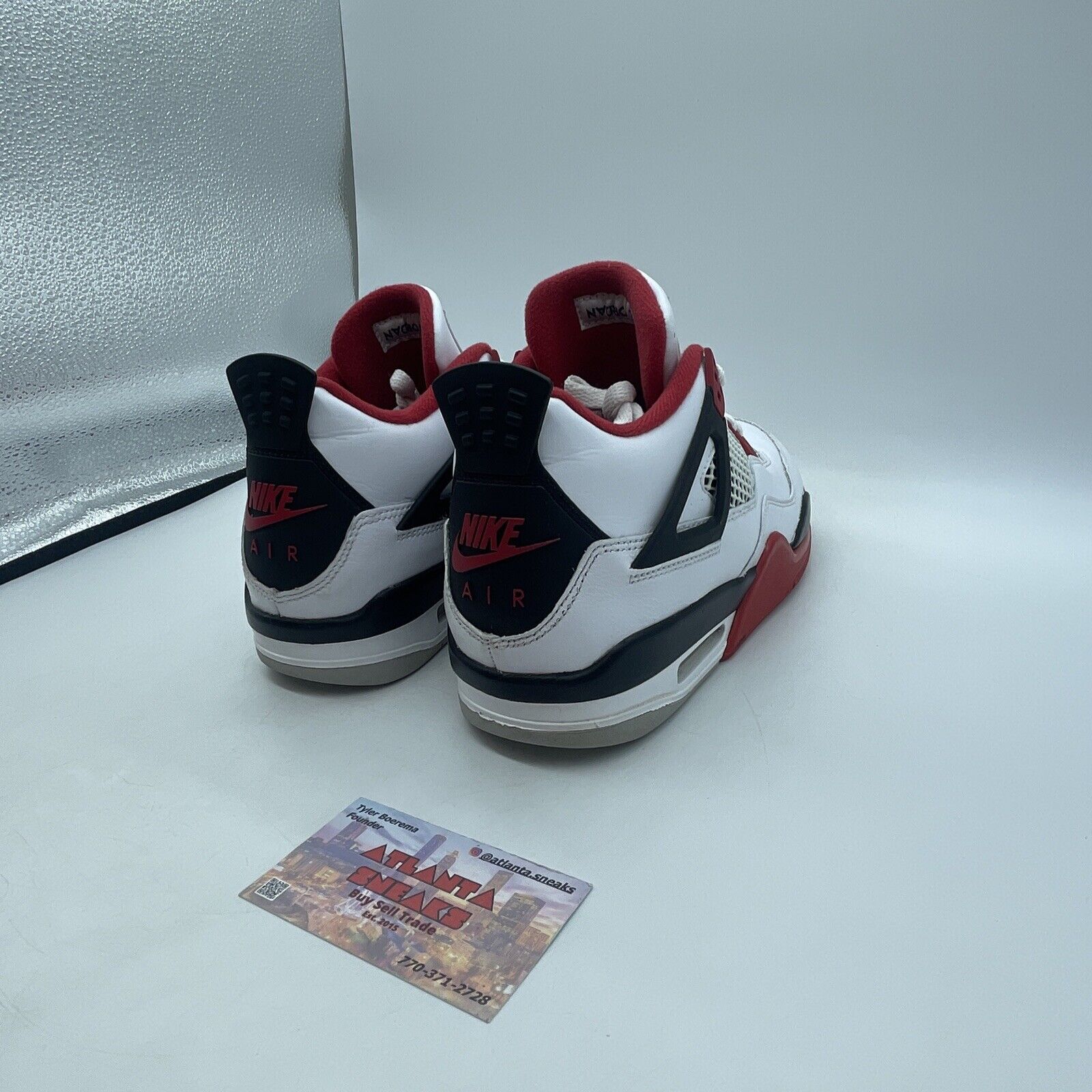 Size 7 - Jordan 4 Retro OG Mid Fire Red White Black (408452-160)