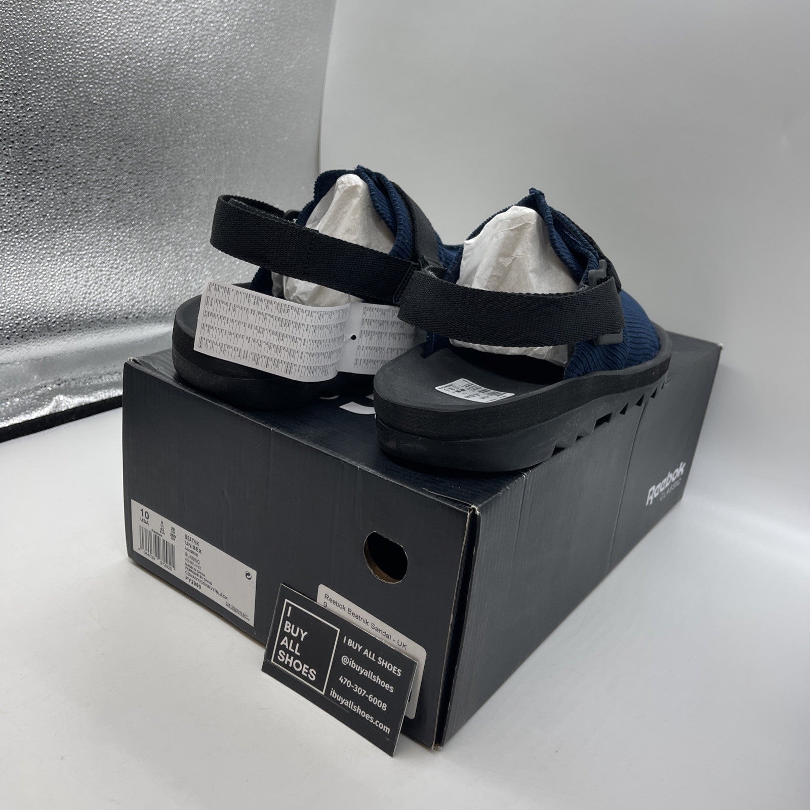 Size 10 - Reebok Beatnik Unisex Collegiate Navy Suede (FY2950)