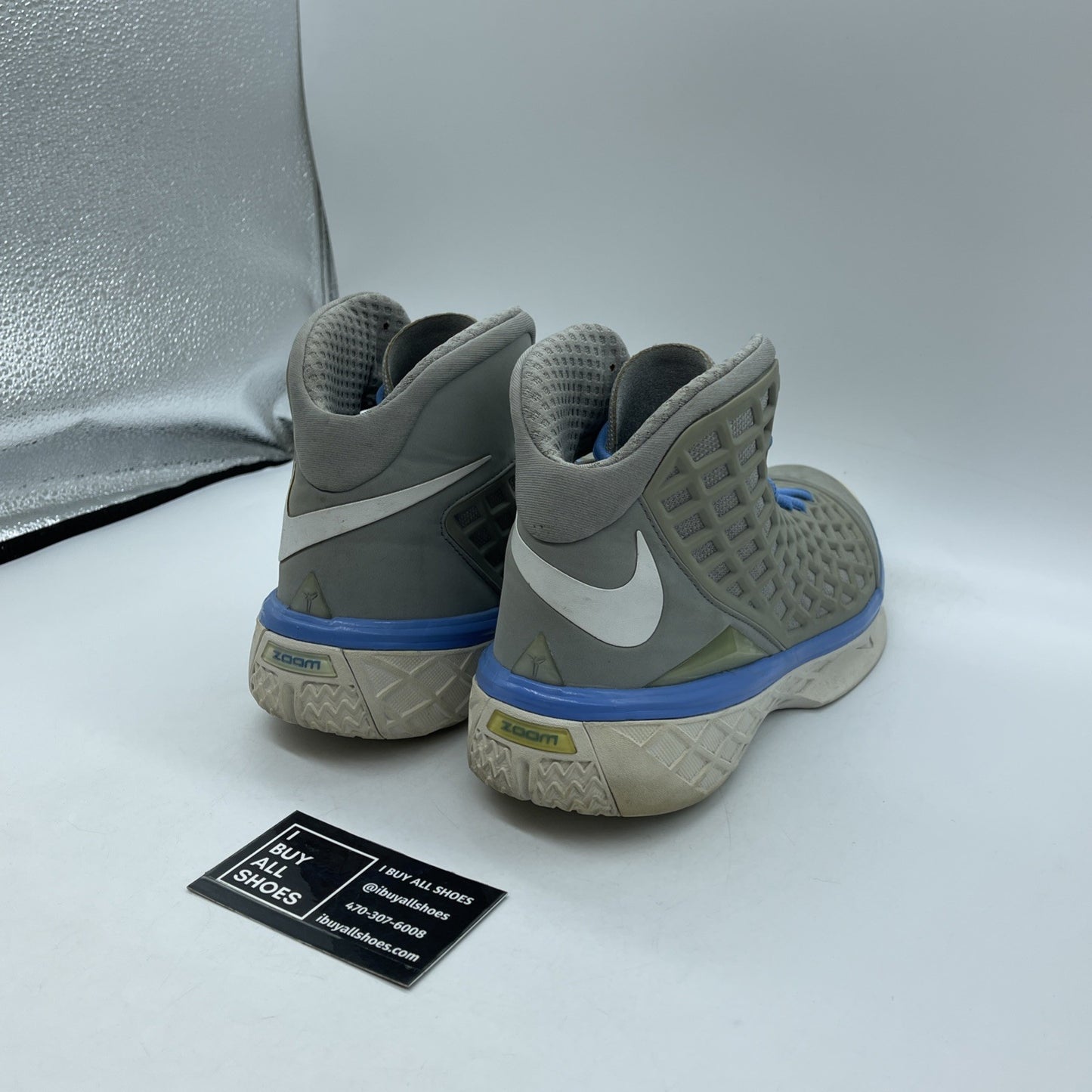 Size 9 - Nike Zoom Kobe 3 MPLS Grey Blue White Suede Leather (318090-011)