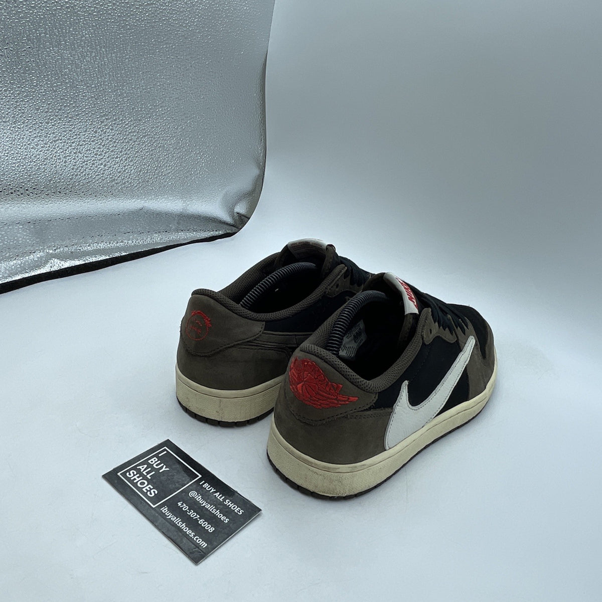 Size 9 - Air Jordan 1 x Travis Scott Low Mocha (CQ4277-001)