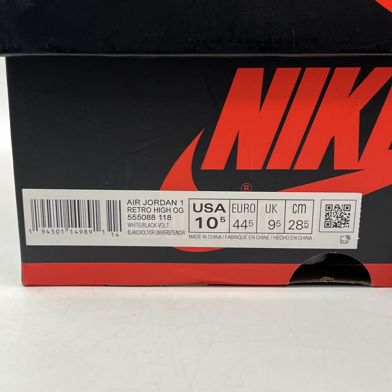 Size 10.5 - Jordan 1 Retro High OG Volt Yellow White Black Leather Used