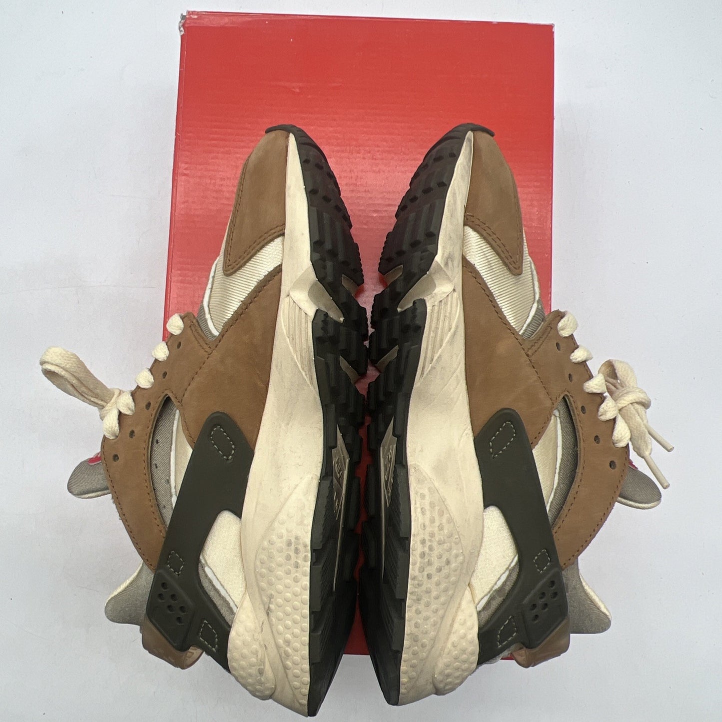 Size 6 - Nike Stussy x Air Huarache LE 2021 Desert Oak (DD1381-200)